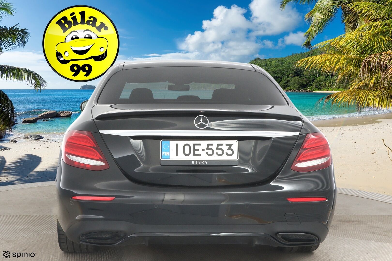 Mercedes-Benz E 2017 220 d AMG Sedan  **Kamera / Kattoluukku / Nahka-Alcantra / Ambient- valot** - Kahdet hyvät renkaat ja hyvä huoltohistoria / Lohko sisähaaralla / Navigointi