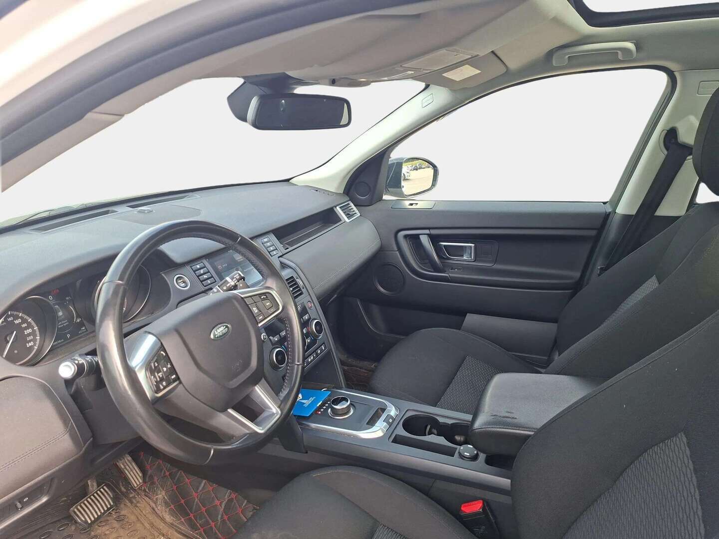 Land Rover Discovery Sport 2018 2,0 TD4 |AWD| 150 PURE Aut Business - 7-Paikkainen | Suomi-auto | 1-omisteinen | Panorama | Ambient Light | Vakkari | Navi |