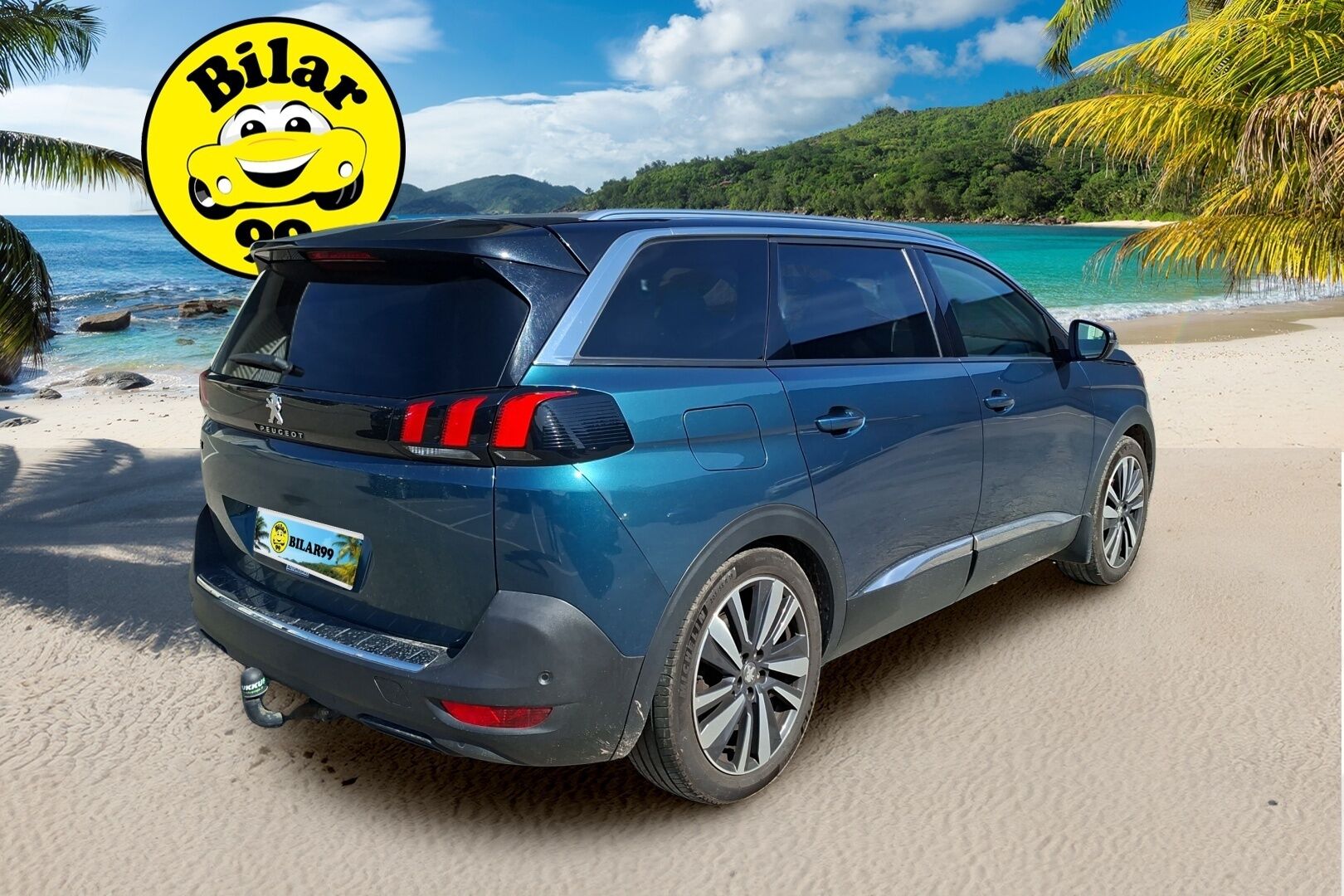 Peugeot 5008 2018 Allure PureTech 130 Automaatti - 7P | Suomiauto | Vetokoukku | Panorama | Digimittari | 360-Kamera | Muistipenkki | Puolinahkasisusta | Vakkari | Jakopää juuri tehty!