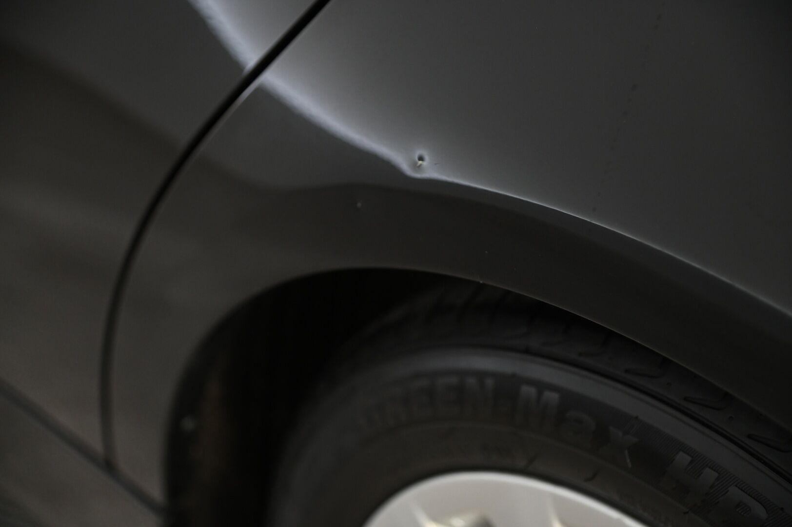 BMW 320 2005 4D 320I SEDAN *Myydään Huutokaupat.com* - *Ilmastointi / Vakkari / 2x Vanteet ja renkaat*