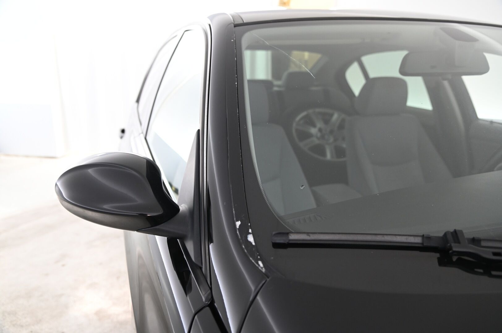 BMW 320 2005 4D 320I SEDAN *Myydään Huutokaupat.com* - *Ilmastointi / Vakkari / 2x Vanteet ja renkaat*
