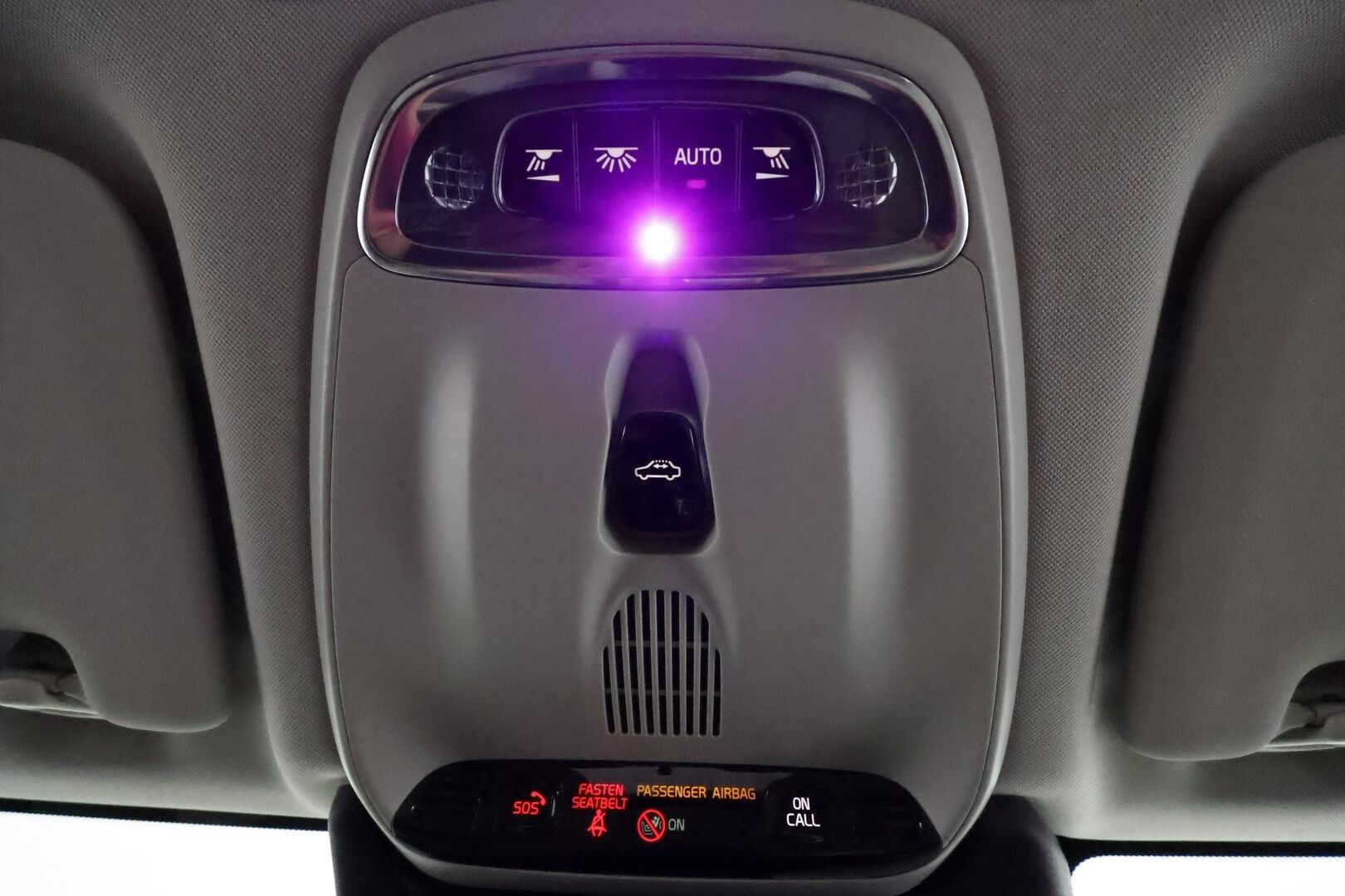 Volvo XC60 2018 D4 AWD Business Inscription aut *Koukku / Panorama / B&W / ACC / Full-LED / 360° / Sportpenkki Muistilla / Webasto* - Suomi-auto / Kahdet Volvon vanteet / Merkkihuollettu / SUPER VARUSTEET! - Osta nyt, maksa vasta ensi vuonna