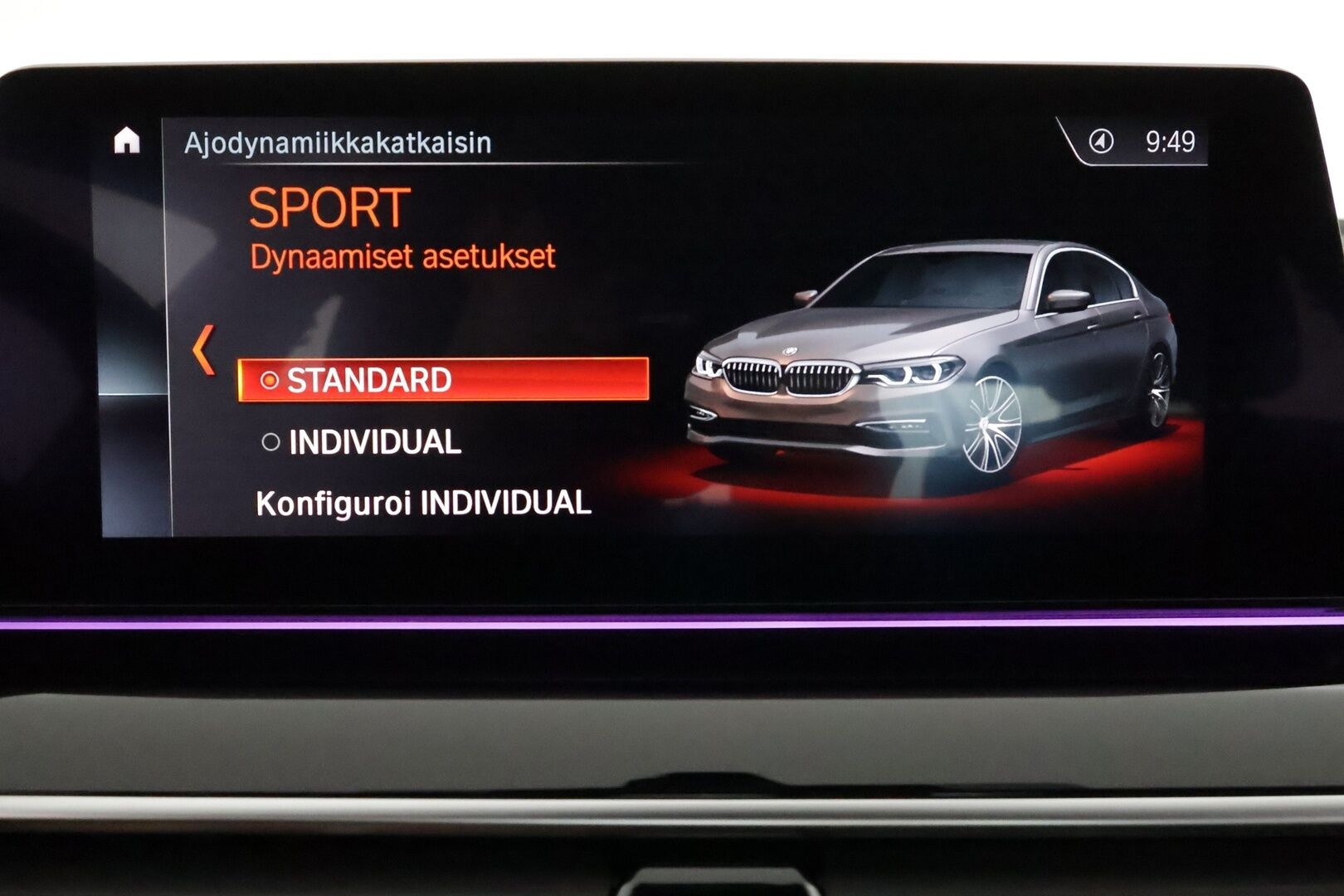 BMW 520 2020 G30 Sedan 520d xDrive Comfort Sport Limited Edition **Webasto / Koukku / HiFi / LED-valot / P.Kamera / Sporttipenkit** - Suomi-auto / Kahdet Renkaat