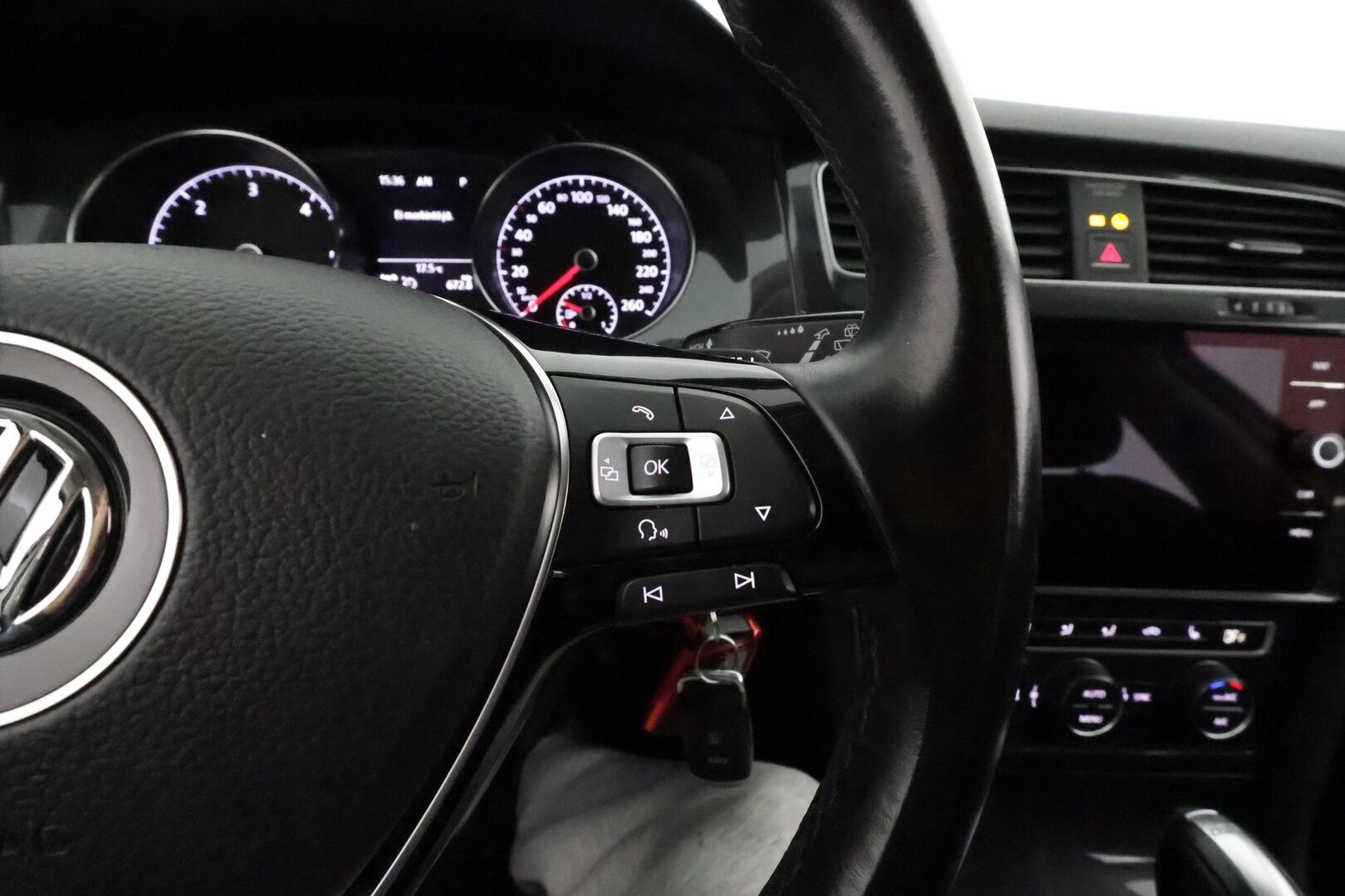 Volkswagen Golf 2018 Variant Comfortline 1,6 TDI 115 hv DSG **Adapt.vakkari / Webasto / LED / TULOSSA