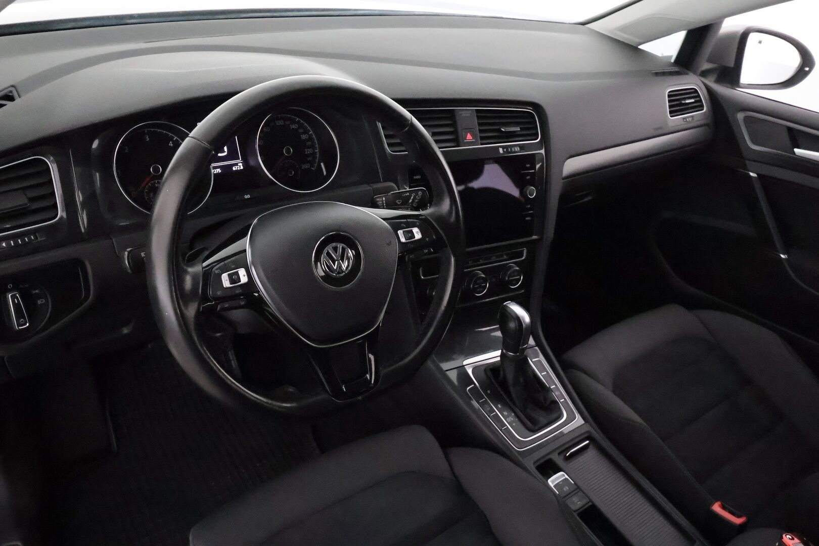 Volkswagen Golf 2018 Variant Comfortline 1,6 TDI 115 hv DSG **Adapt.vakkari / Webasto / LED / TULOSSA