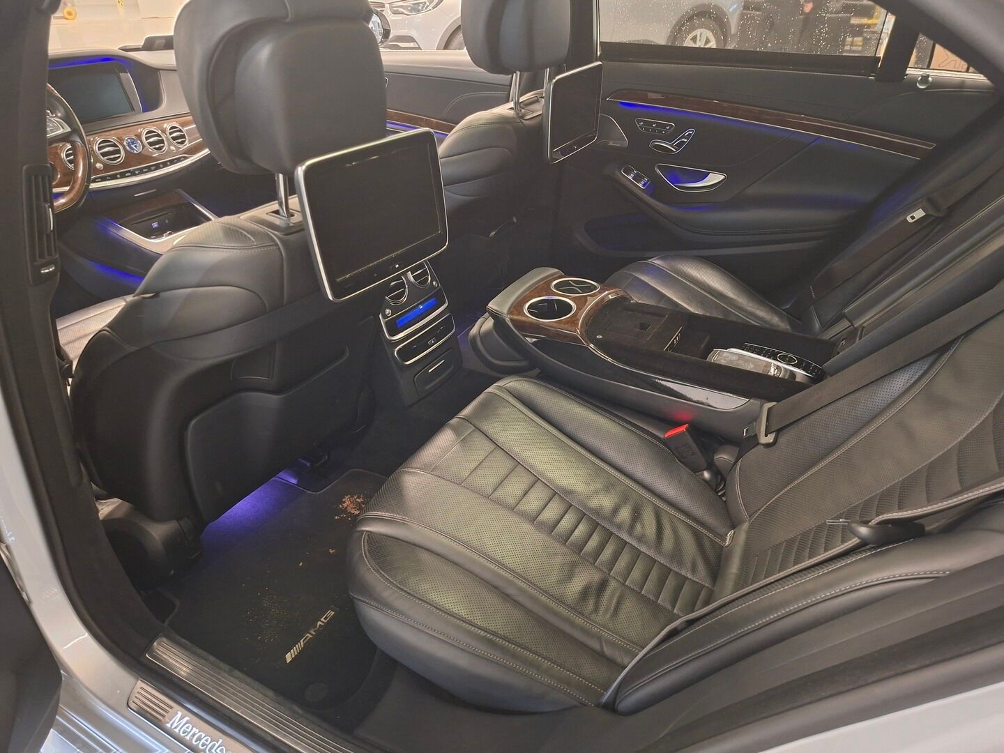 Mercedes-Benz S 2016 500 4Matic L - | DTR+Q | Imuovet | Night Vision | Hierovat&Ilmastoidut ist. | Burmester | 360° | Panorama | HUD | Takanäytöt | 2x Vanteet & Renkaat
