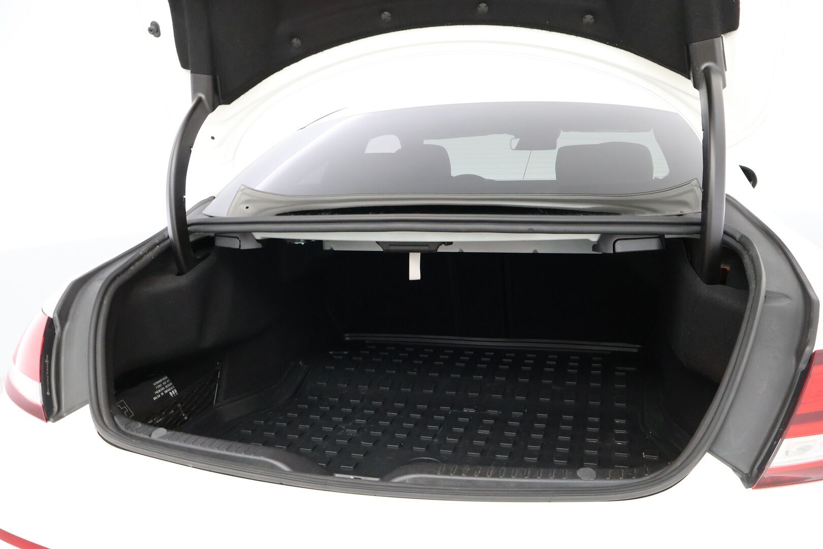 Mercedes-Benz C 2019 220 d 4Matic A Coupé AMG * Webasto / Peruutuskamera / Panoraama / Nahka-Alcantara / Night - Suomiauto / AMG / Todella Näyttävä! - HULLU BLACKWEEK KORKOTARJOUS 2,49%