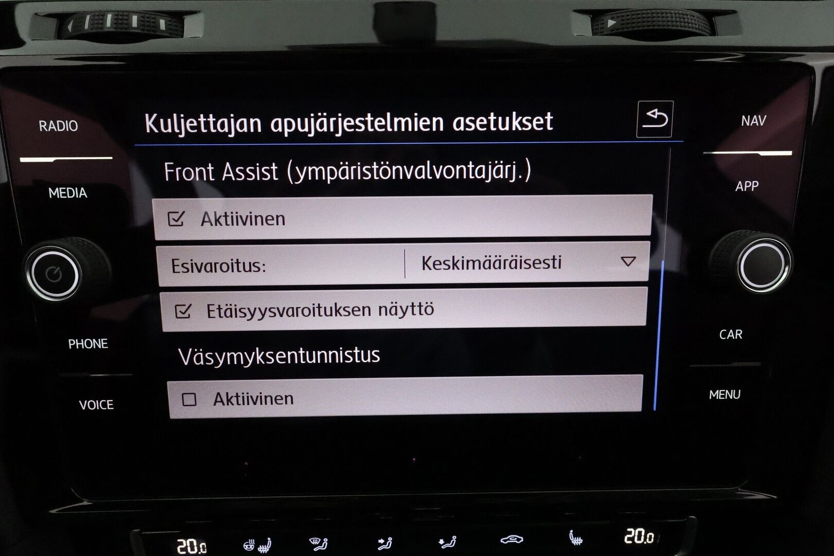 Volkswagen Golf 2019 Variant Highline 1,6 TDI 85 kW DSG **Webasto / Adapt.Vakkari / P.kamera / LED-valot / Navi / Hierova Penkki** - 1-om Suomi-auto / Kahdet Renkaat