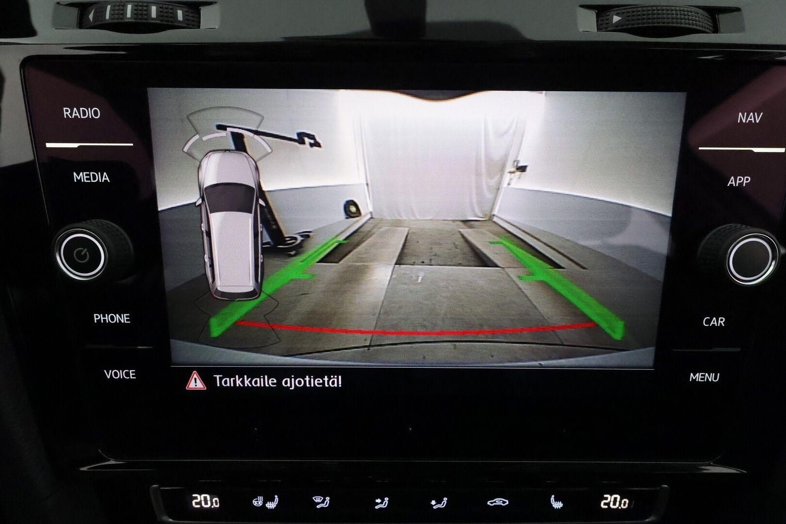 Volkswagen Golf 2019 Variant Highline 1,6 TDI 85 kW DSG **Webasto / Adapt.Vakkari / P.kamera / LED-valot / Navi / Hierova Penkki** - 1-om Suomi-auto / Kahdet Renkaat