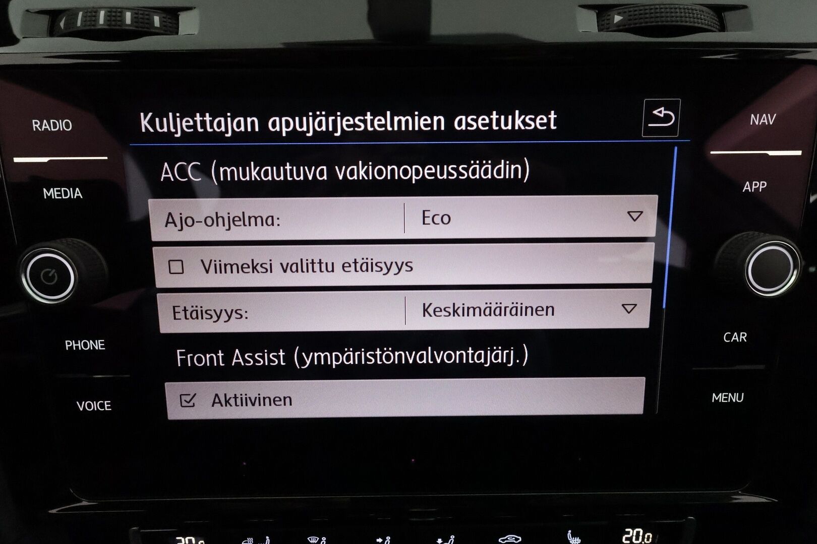 Volkswagen Golf 2019 Variant Highline 1,6 TDI 85 kW DSG **Webasto / Adapt.Vakkari / P.kamera / LED-valot / Navi / Hierova Penkki** - 1-om Suomi-auto / Kahdet Renkaat