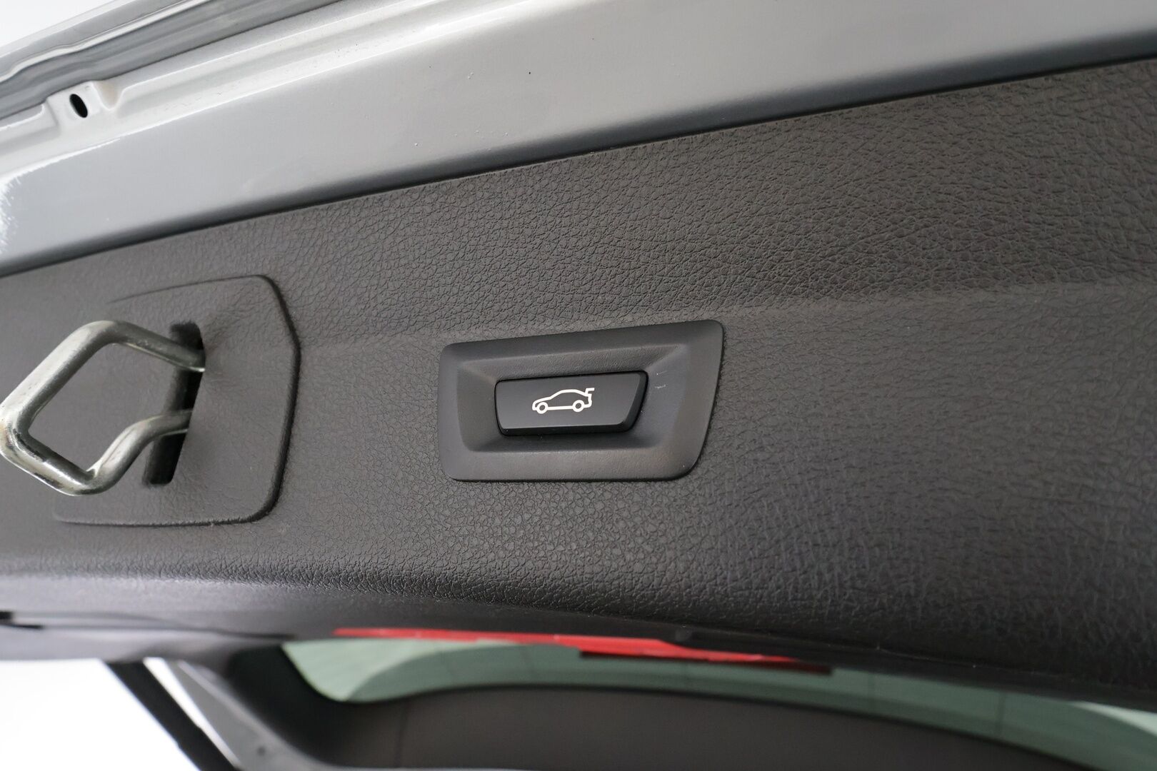 Volkswagen Golf 2019 Variant R-line 1,6 TDI SCR 85 kW DSG * Webasto / ACC / LED / P.Kamera / Digimittaristo / Navi / Keyless * - Suomi-auto / Kahdet renkaat - HULLU BLACKWEEK KORKOTARJOUS 2,49%