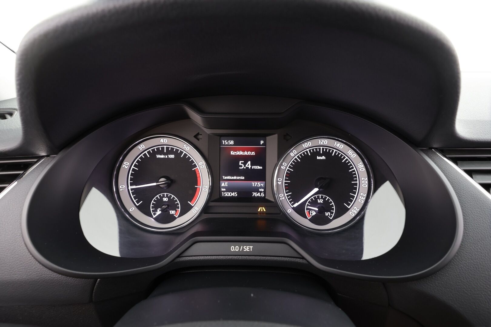 Skoda Octavia 2019 Combi 1,5 TSI Style DSG Autom. - | ACC | Webasto | Koukku | Sporttipenkit | LED | P.kamera | Lane Assist | BSM | Apple & android | Keyless | Sähk. takaluukku | Lämm. tuulilasi | 2x renkaat aluin |