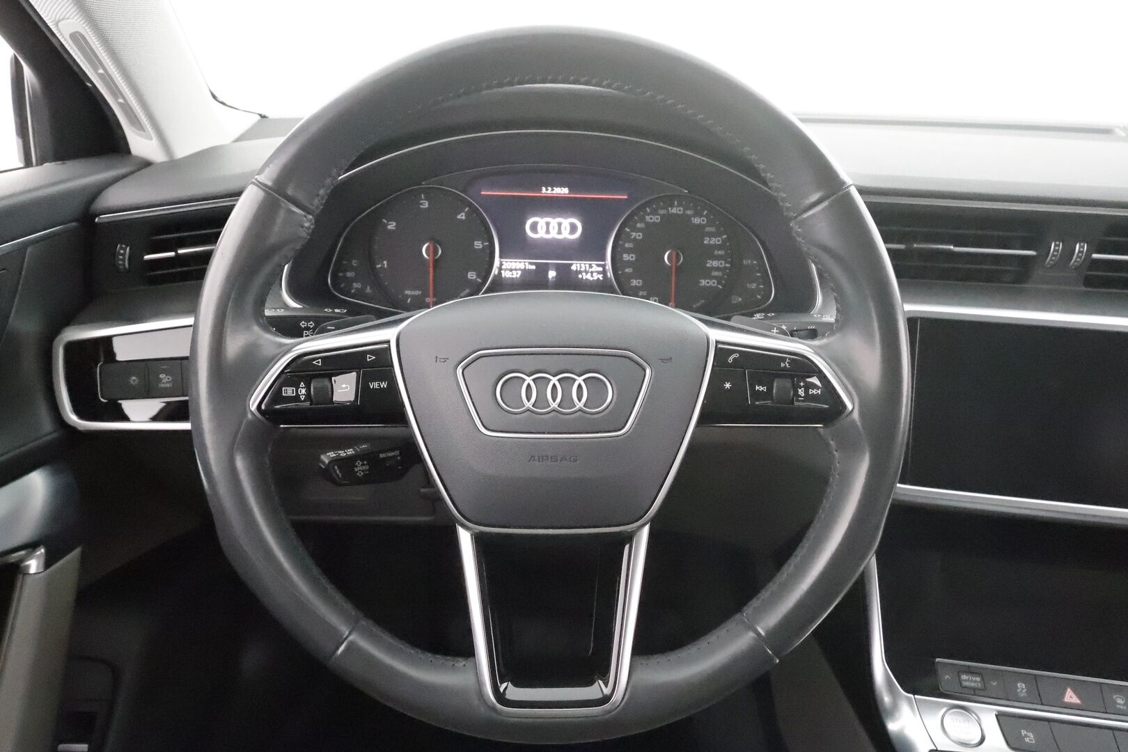 Audi A6 2019 Avant Business Sport Launch Edition 45 TDI quattro tiptronic -  Koukku | ACC | LED | P.Kamera | Webasto | Sportpenkit | 2x renkaat&Audin alumiinivanteet | Adblue korjattu