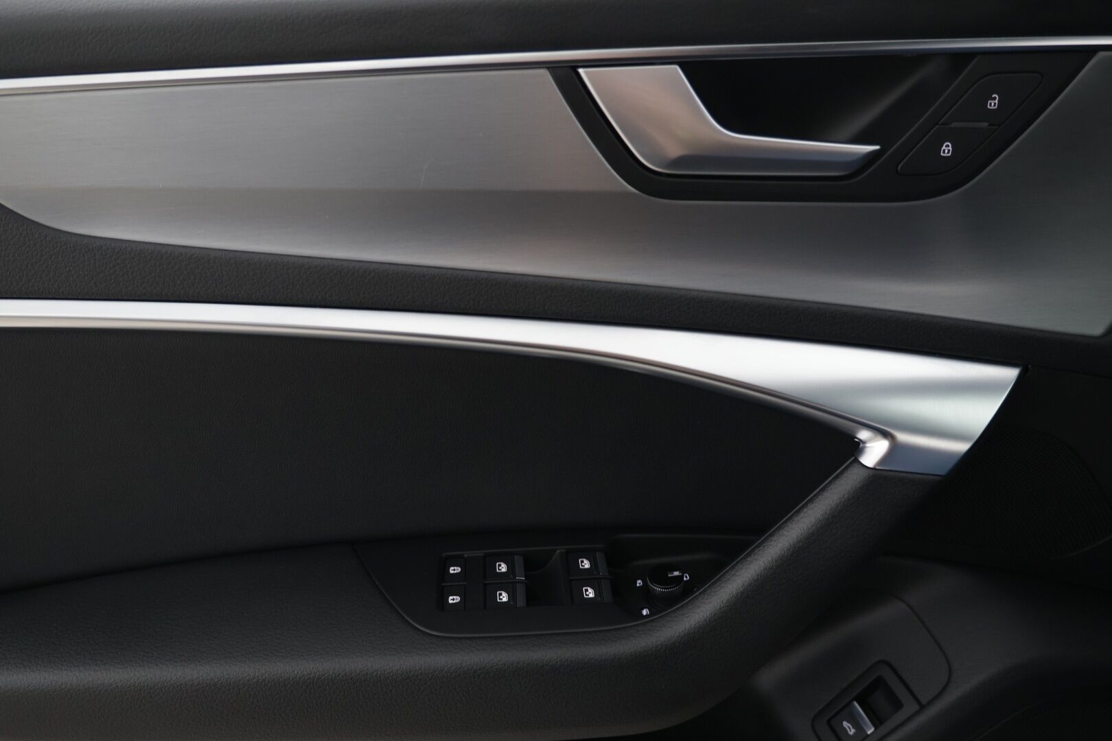 Audi A6 2019 Avant Business Sport Launch Edition 45 TDI quattro tiptronic-autom. ** Bang&Olufsen Premium 3D / 360 kamera / Webasto / Sähk. Koukku / S-Line / - Todella hyvin pidetty yksilö / Runsaasti ja avokätisesti varusteltu / Upea kokonaisuus - HULLUT AVAJAISHULINAT KORKOTARJOUS 3,29 %