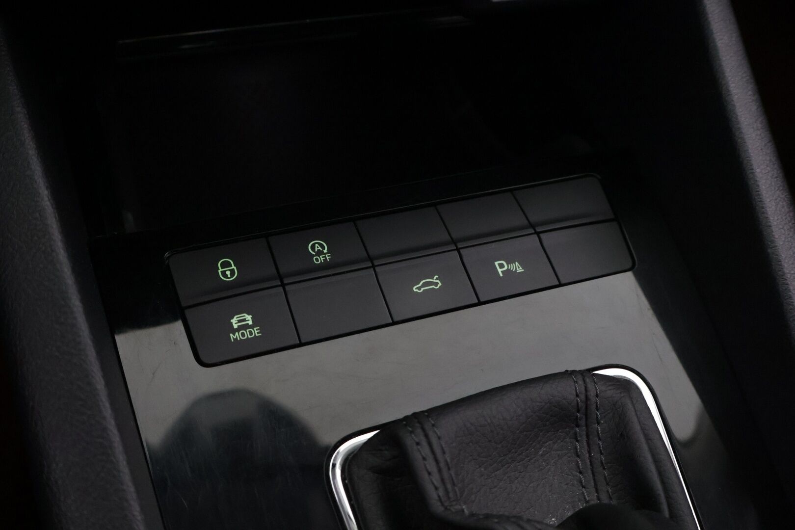 Skoda Octavia 2019 Combi 2,0 TDI 150 Style DSG Autom * Koukku / Adapt vakkari / Ambient * - Jakohihna juuri vaihdettu / Suomi-auto / Vetokoukku