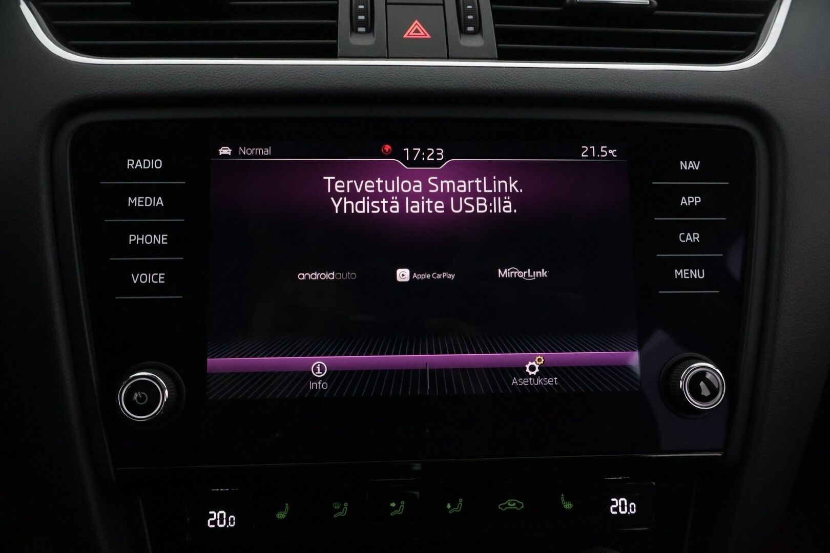 Skoda Octavia 2019 Combi 2,0 TDI 150 Style DSG Autom * Koukku / Adapt vakkari / Ambient * - Jakohihna juuri vaihdettu / Suomi-auto / Vetokoukku