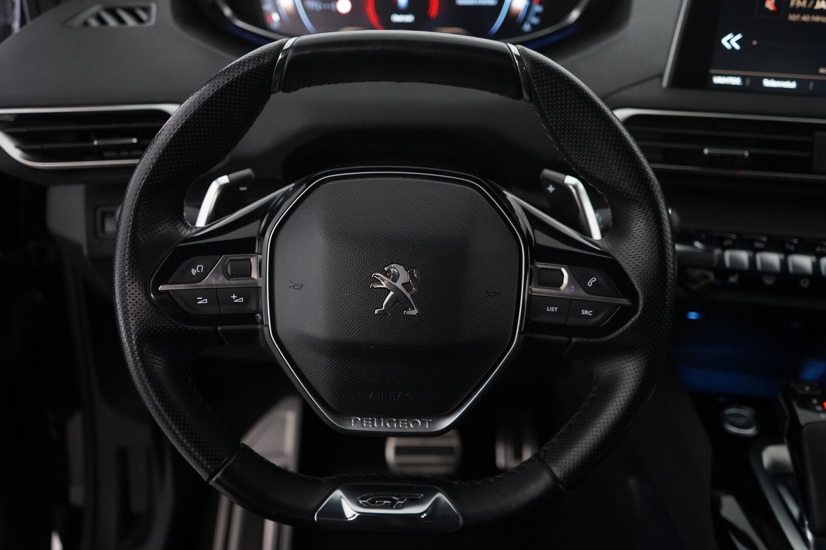 Peugeot 5008 2018 GT BlueHDi 180 EAT8-automaatti  *360-kamera / Blis / Digimittaristo / Ambient / Lohko / Keyless* - Suomi-auto / GT-Line / 7-Paikkainen / Kahdet alumiinivanteet / Myydään juuri huollettuna