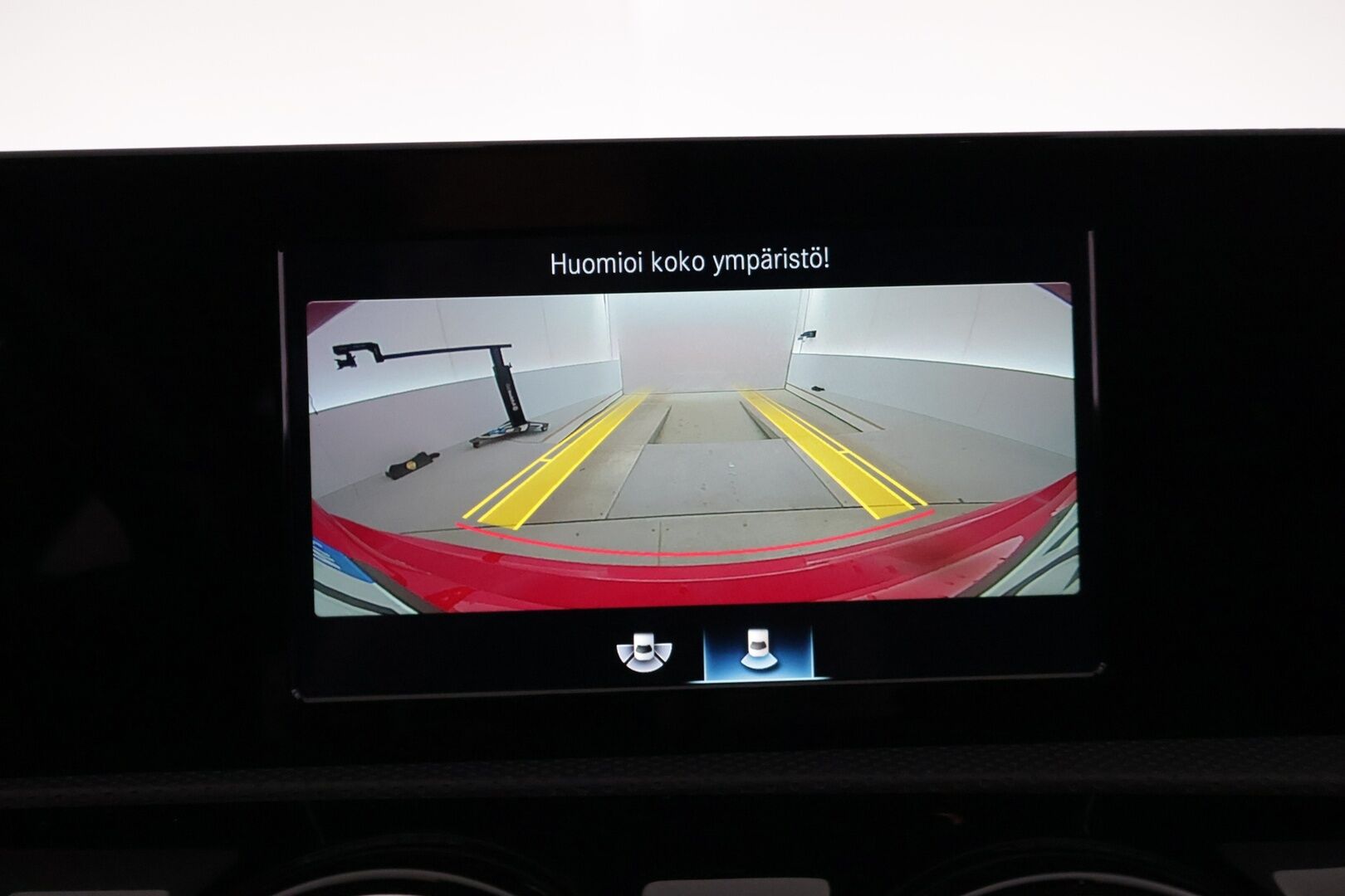 Mercedes-Benz A 2019 180 d A Business AMG *Suomi-auto / Vakionopeudensäädin / Peruutuskamera / LED High performance-ajovalot / Lohkolämmitin sisäpuhaltimella / Koukku* - *2x Renkaat & Vanteet / Digimittaristo / Kaistavahti / Puolnahka sport-penkit* - HULLU BLACKWEEK KORKOTARJOUS 2,49%