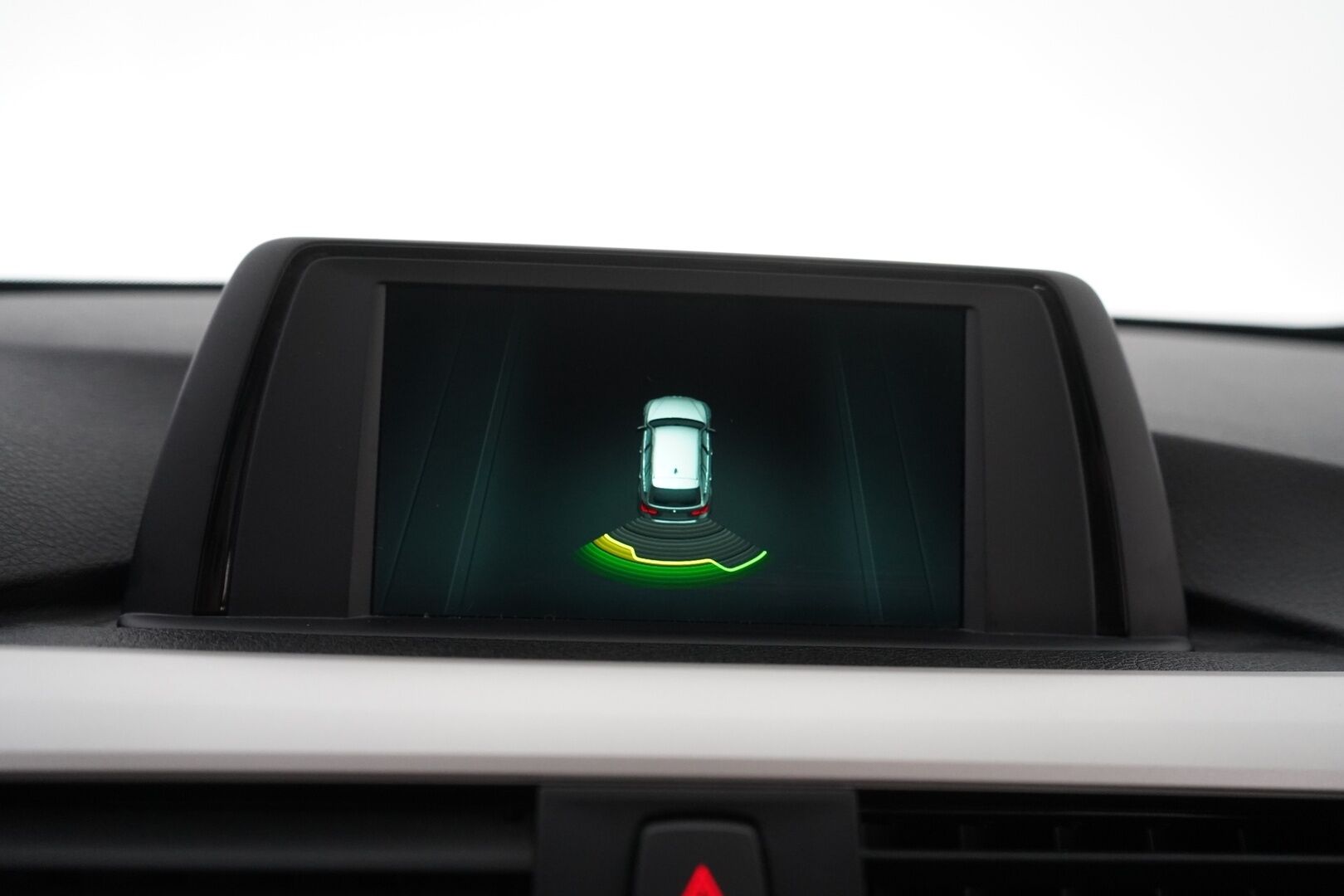 BMW 320 2019 F31 Touring 320d xDrive Summer Edition * Nahkasisusta / Webasto / Sporttipenkit / Parkkitutkat / M-Sport ratti * - Suomi-auto / Merkkihuollettu / Viimeisin huolto 139tkm - HULLU BLACKWEEK KORKOTARJOUS 2,49%