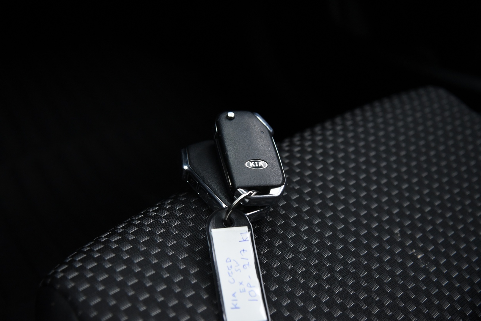 Kia Ceed 2019 1,4 T-GDI ISG 140hv EX SW DCT A/T EcoDynamics / P-Kamera / Lohkolämmitin / Suomi-Auto / Lämpöratti - Kaukovaloautomatiikka / Apple&Android / Navi - HULLUT VÄLIPÄIVÄT KORKOTARJOUS 2,49%