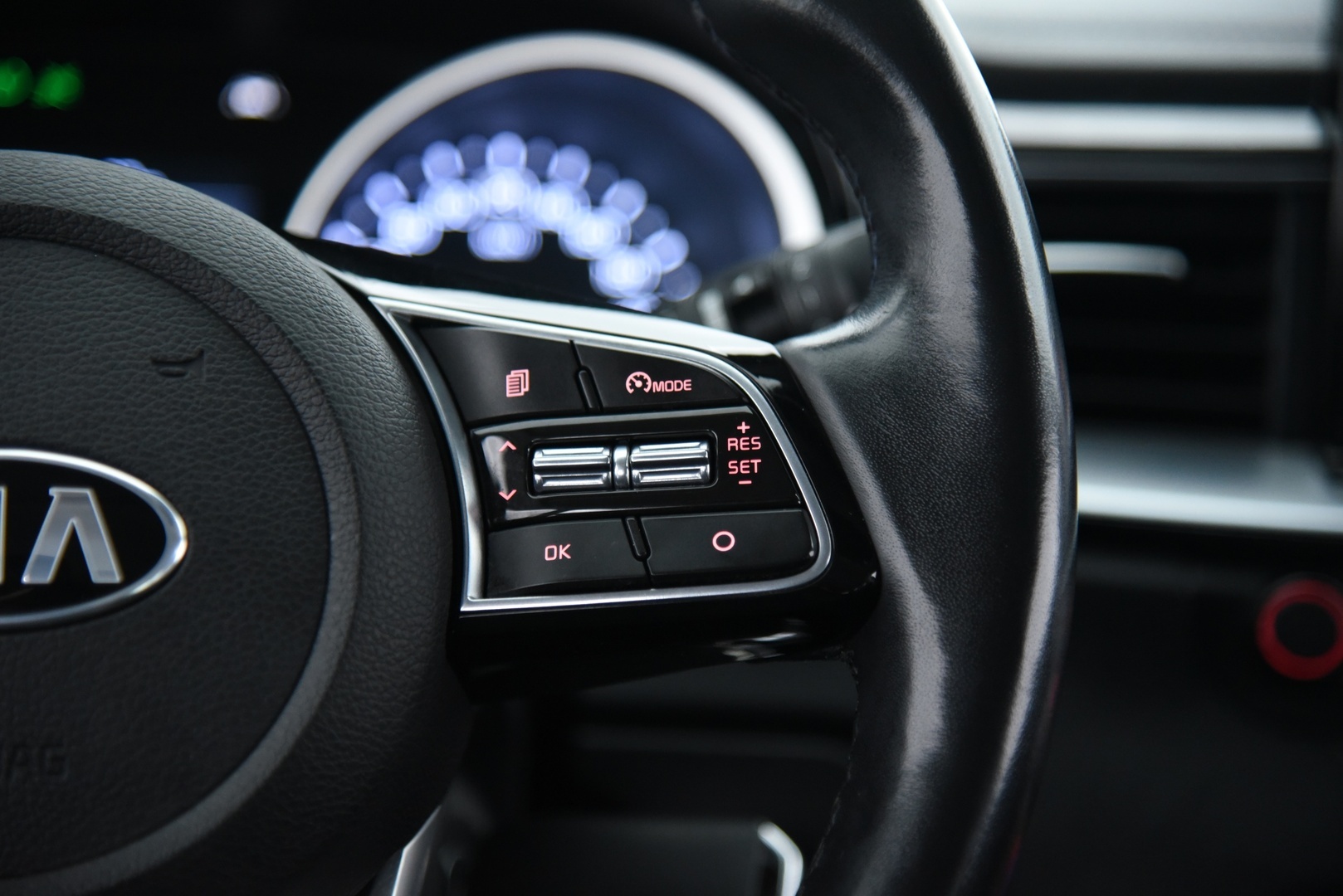 Kia Ceed 2019 1,4 T-GDI ISG 140hv EX SW DCT A/T EcoDynamics / P-Kamera / Lohkolämmitin / Suomi-Auto / Lämpöratti - Kaukovaloautomatiikka / Apple&Android / Navi - HULLUT VÄLIPÄIVÄT KORKOTARJOUS 2,49%