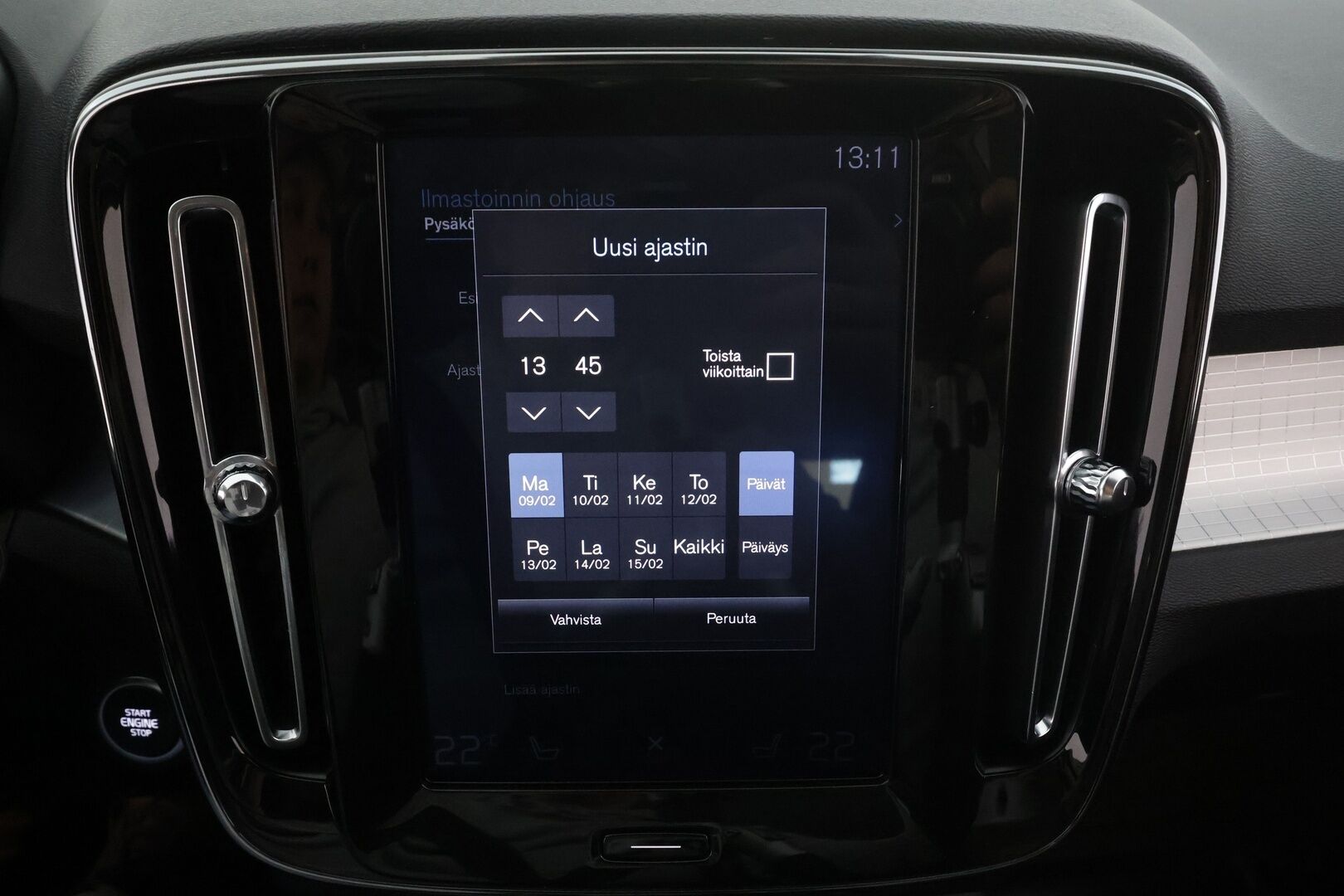 Volvo XC40 2019 D3 Business aut * ACC / P.tutka / Webasto / Koukku / Navi / LED / Digimittaristo * - Suomi-auto / Merkkihuollettu / Kahdet renkaat - HULLUT AVAJAISHULINAT KORKOTARJOUS 3,29 %