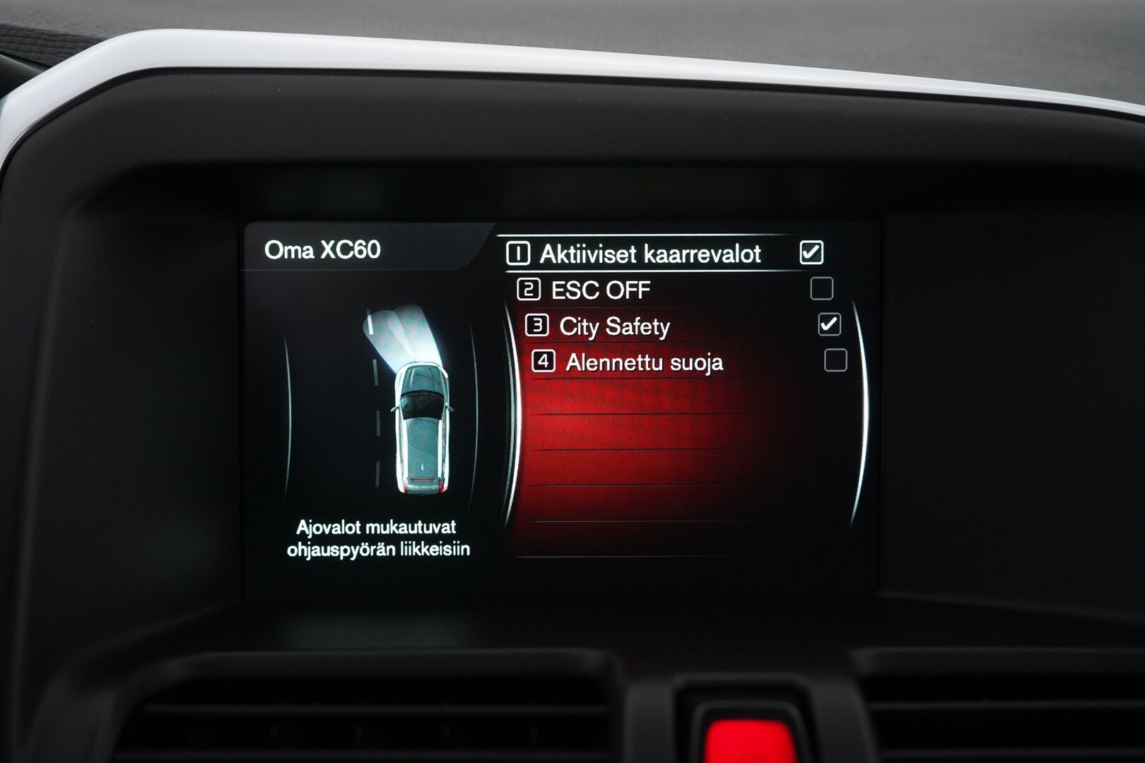 Volvo XC60 2015 D4 Momentum aut *Webasto / Vetokoukku /  Digimittaristo / Vakkari / Tutkat* - Kahdet Volvon alumiinivanteet / Huikea huoltohistoria! /  Jakohihna 244tkm