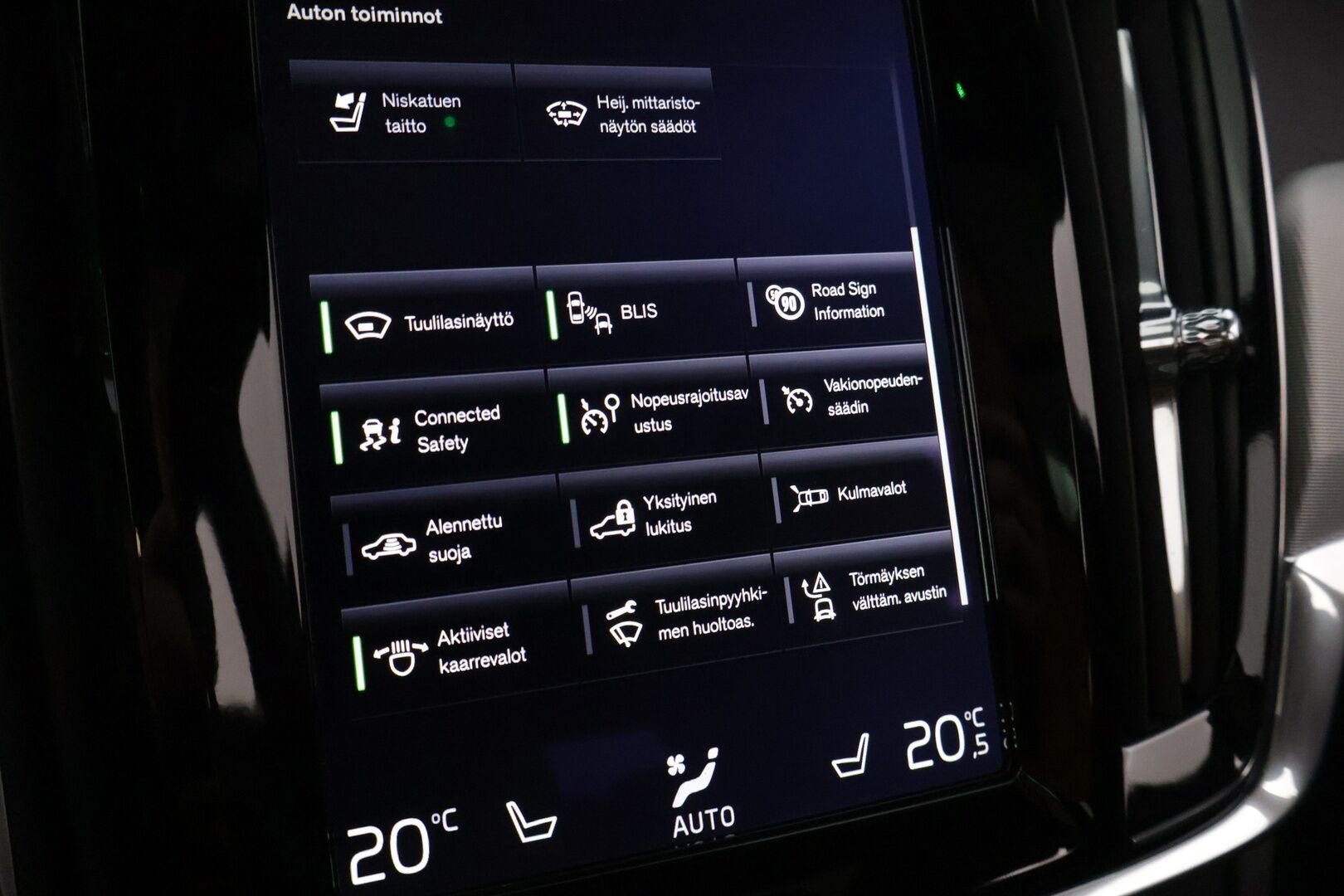 Volvo V90 2017 D4 R-Design aut.** Pilot Assist / Webasto / HUD / Panoraama / P. Kamera / Keyless Go / BLIS / Muistipenkki ** - *Tulossa myyntiin! / Ei AdBlue-järjestelmää / 2x renkaat / Hihna vaihdettu 1/2022 89tkm*