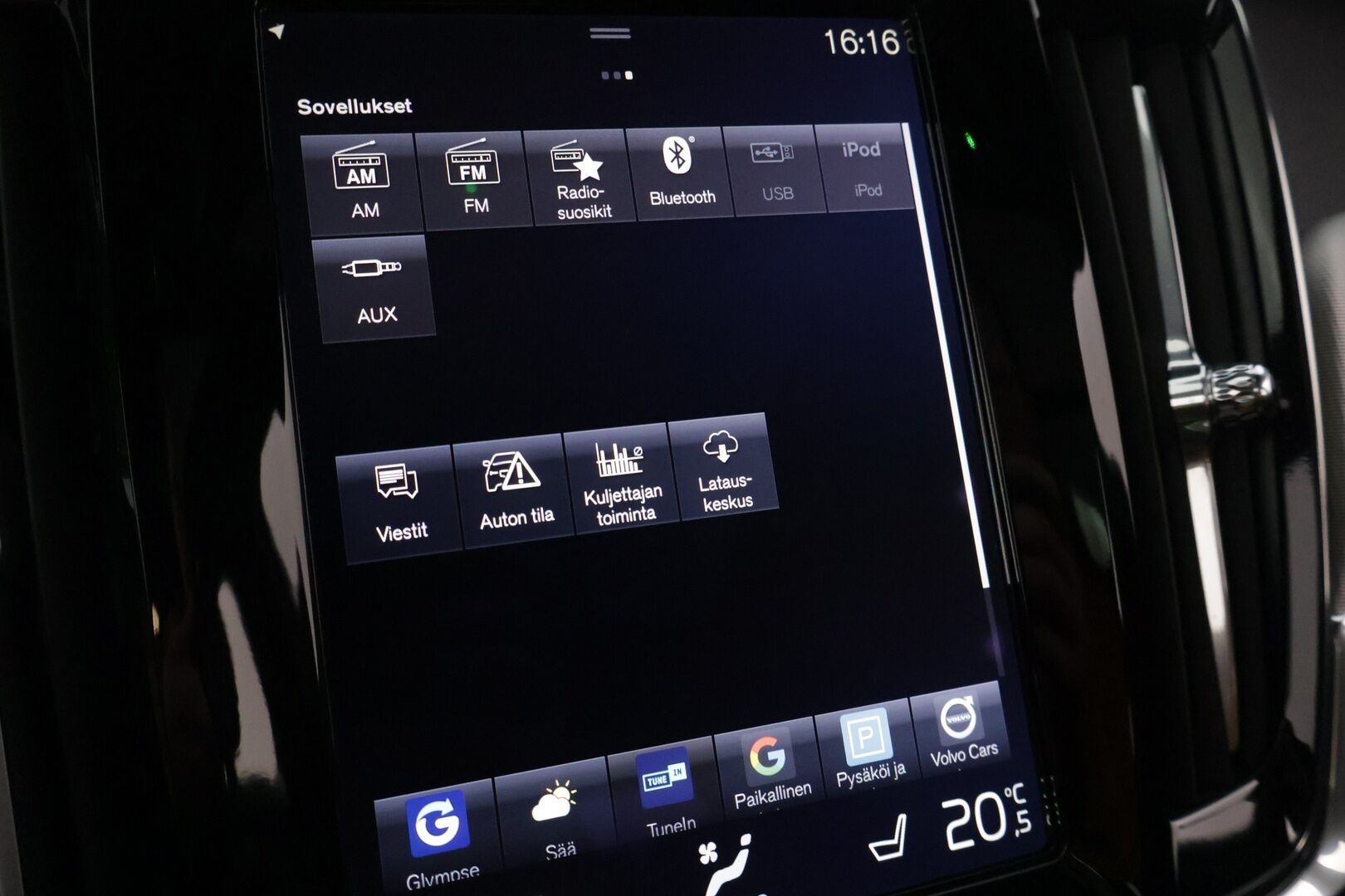 Volvo V90 2017 D4 R-Design aut.** Pilot Assist / Webasto / HUD / Panoraama / P. Kamera / Keyless Go / BLIS / Muistipenkki ** - *Tulossa myyntiin! / Ei AdBlue-järjestelmää / 2x renkaat / Hihna vaihdettu 1/2022 89tkm*