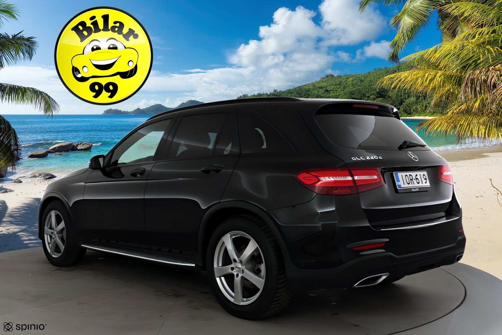 Mercedes-Benz GLC 2018 220 d 4Matic A Premium Business AMG * Burmester / Vakkari / P.tutkat / Navi / LED / Koukku / Lohko * - Kahdet renkaat aluvanteilla