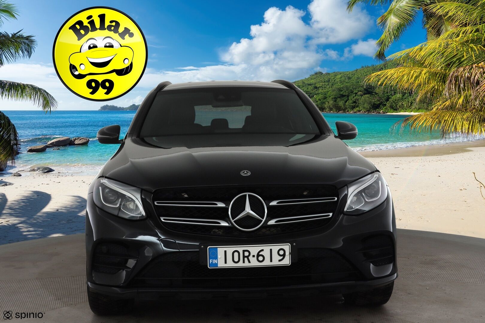 Mercedes-Benz GLC 2018 220 d 4Matic A Premium Business AMG * Burmester / Vakkari / P.tutkat / Navi / LED / Koukku / Lohko * - Kahdet renkaat aluvanteilla