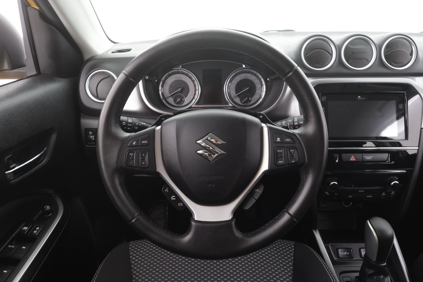 Suzuki Vitara 2020 1,4 BOOSTERJET 4WD GL+ 6AT LIMITED - | ACC | P.kamera | Irr. koukku | Kaistavahti | Autom. ilmastointi | Suomi-auto | Kahdet renkaat |