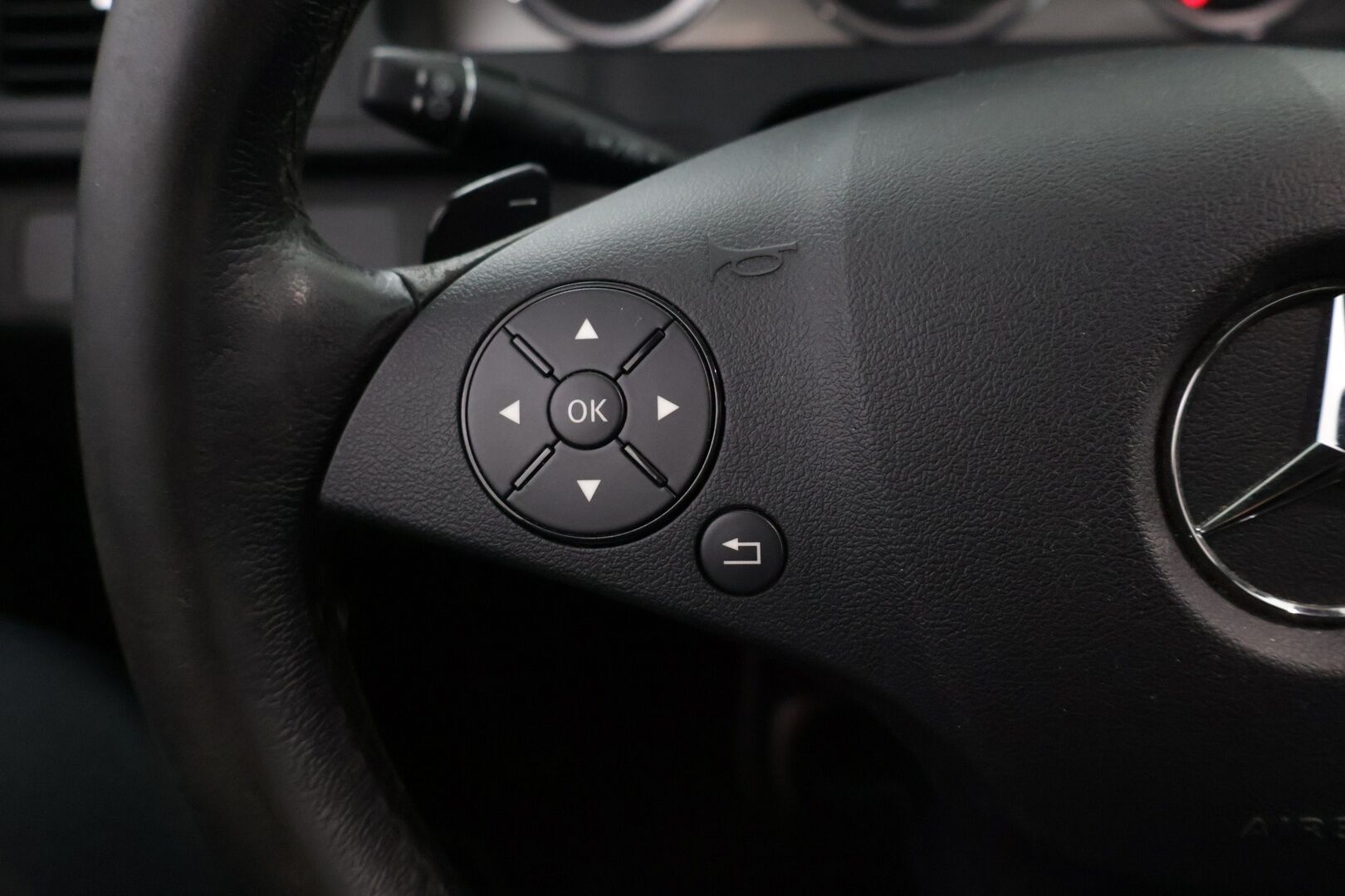 Mercedes-Benz C 2009 C 350 Farmari YritysOutlet - Myydään vain yrityksille - AMG-paketti | Harman-Kardon | Sporttipenkit muistilla | 2x renkaat | Keyless | P-tutkat