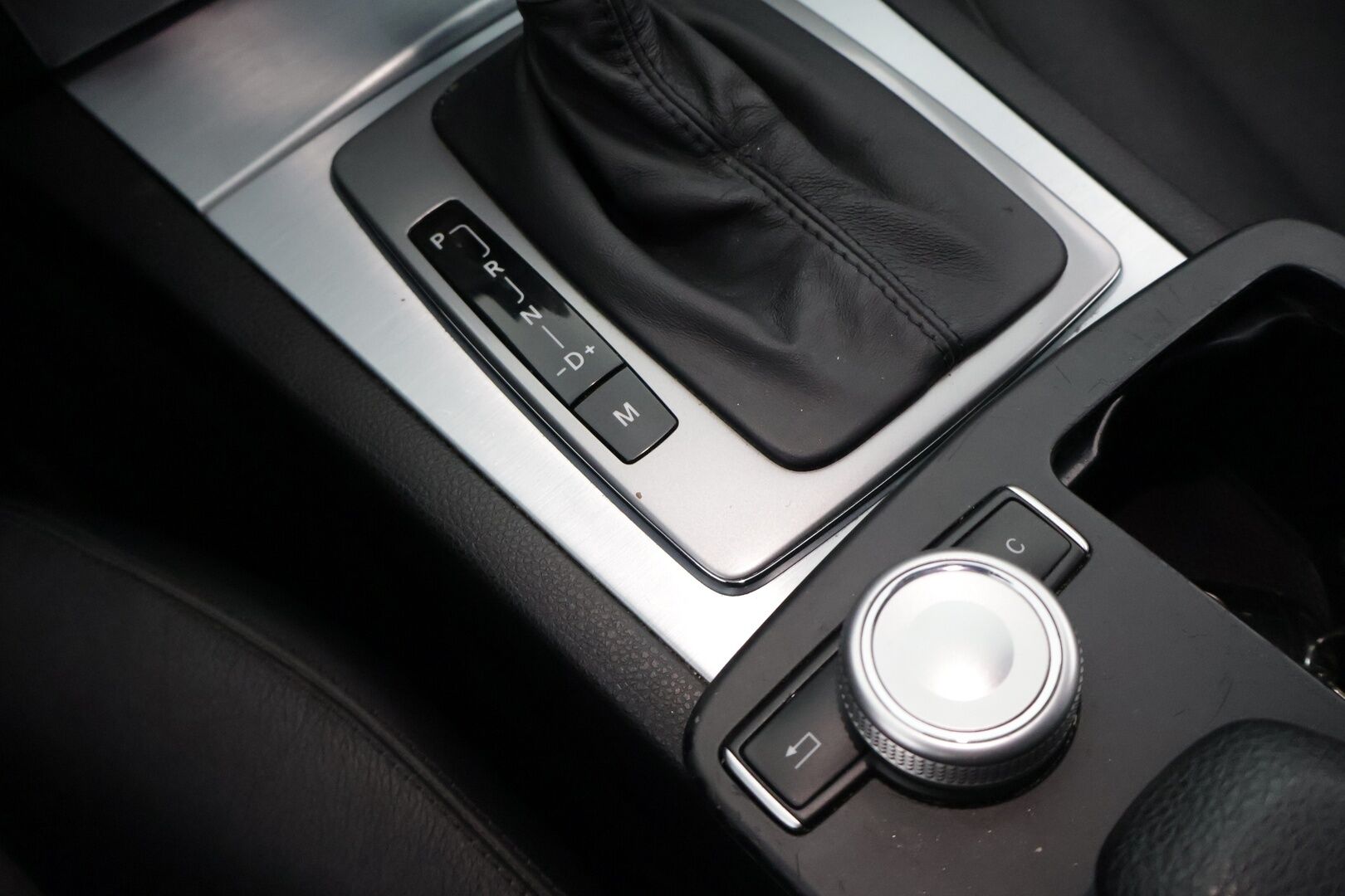 Mercedes-Benz C 2009 C 350 Farmari YritysOutlet - Myydään vain yrityksille - AMG-paketti | Harman-Kardon | Sporttipenkit muistilla | 2x renkaat | Keyless | P-tutkat