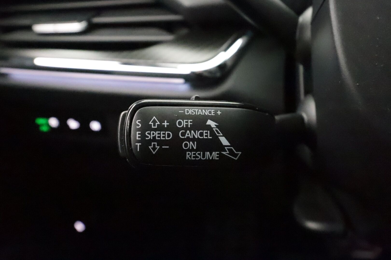 Skoda Enyaq 2022 80x 4x4 SportLine iV * ILP / HUD / 360 / ACC / Matrix-LED / Muistipenkki / Keyless / A&A * - 1-om Suomi-auto / Kahdet renkaat aluvanteilla / Merkkihuollot