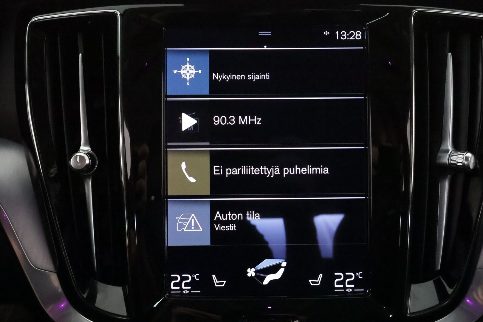 Volvo S60 2021 B4 MHEV Business aut - 1Om Suomiauto / Webasto / Adapt.Vakkari / Harman&Kardon / Peruutuskamera / Full LED / Apple&Android / Navi / Supervarusteet!
