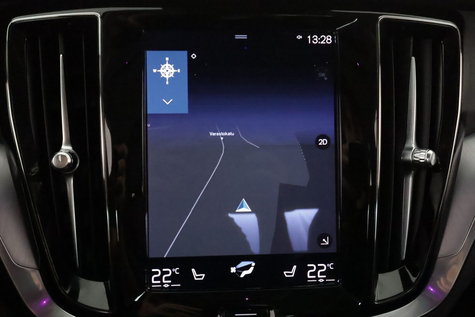 Volvo S60 2021 B4 MHEV Business aut - 1Om Suomiauto / Webasto / Adapt.Vakkari / Harman&Kardon / Peruutuskamera / Full LED / Apple&Android / Navi / Supervarusteet!