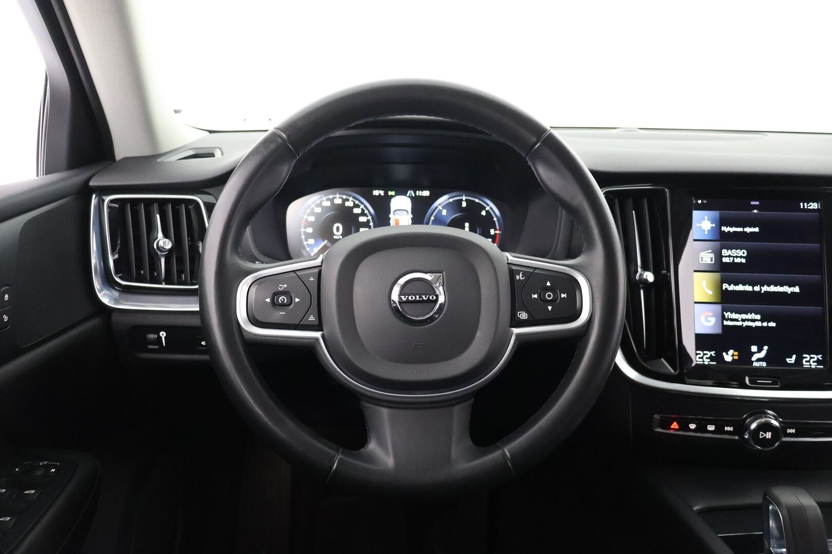 Volvo V60 2022 B4 D-MHEV Business aut - Suomi-auto | Volvo on call | Merkkiliikkeen huoltokirja | Webasto | Kaarrevalot | Jakohihna vaihdettu - KORKO VAIN 3,99 %