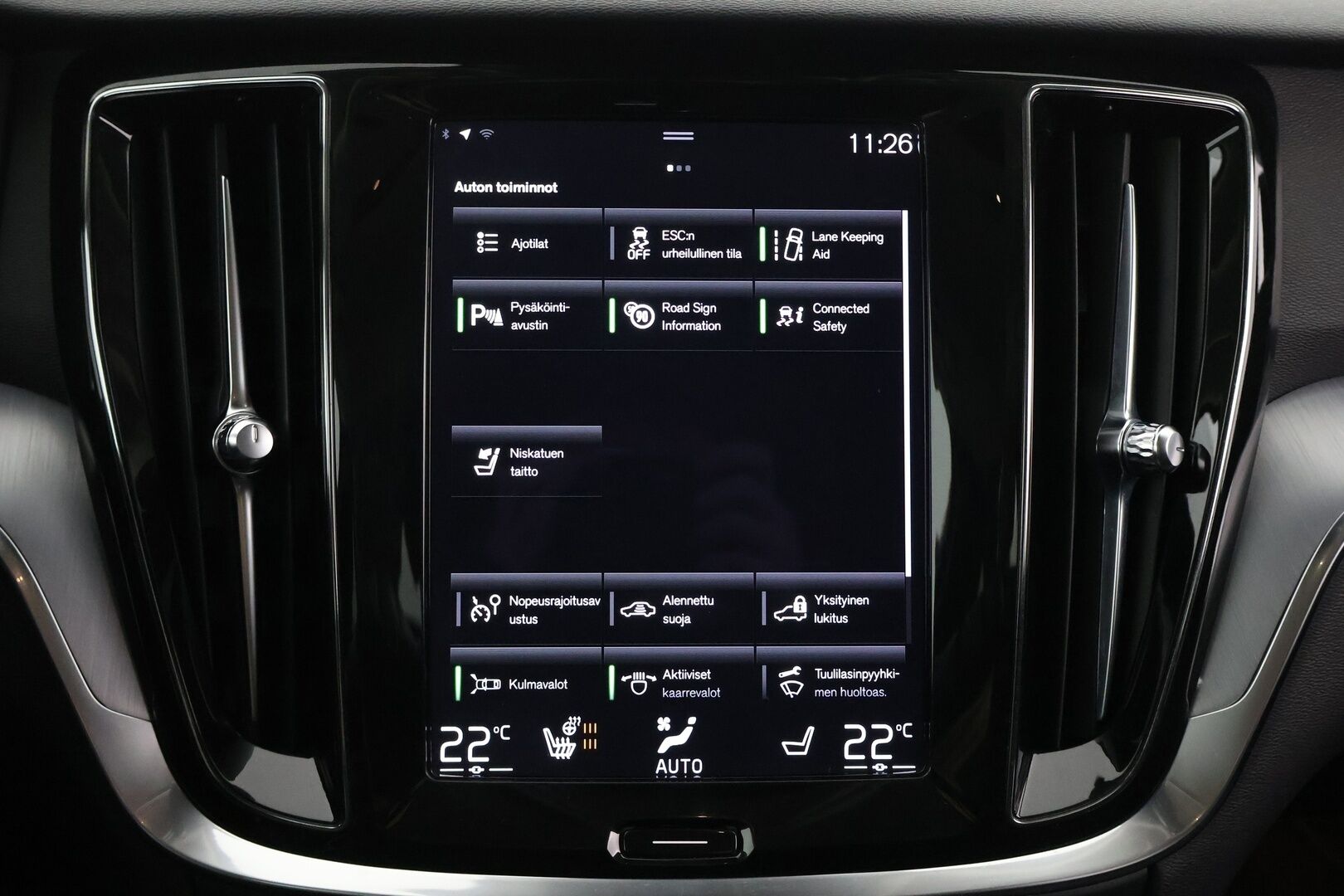 Volvo V60 2022 B4 D-MHEV Business aut - Suomi-auto | Volvo on call | Merkkiliikkeen huoltokirja | Webasto | Kaarrevalot | Jakohihna vaihdettu - KORKO VAIN 3,99 %