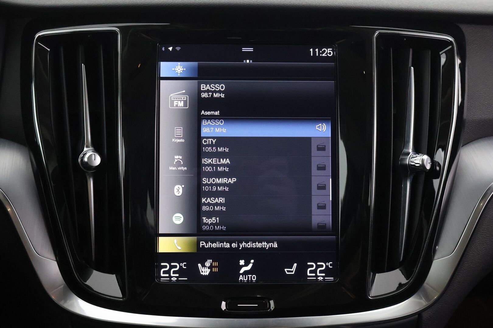 Volvo V60 2022 B4 D-MHEV Business aut - Suomi-auto | Volvo on call | Merkkiliikkeen huoltokirja | Webasto | Kaarrevalot | Jakohihna vaihdettu - KORKO VAIN 3,99 %