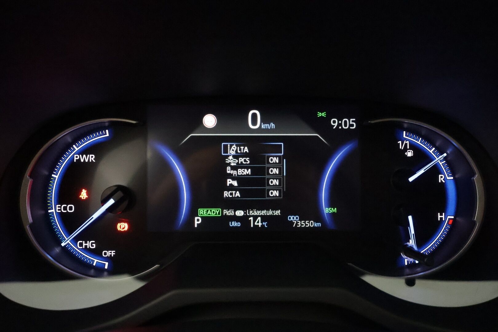 Toyota RAV4 2019 2.5 Hybrid AWD-i Premium * LED / ACC / Muistipenkki / JBL / 360° / Koukku / Kaistavahti / Keyless * - Kahdet renkaat aluvanteilla