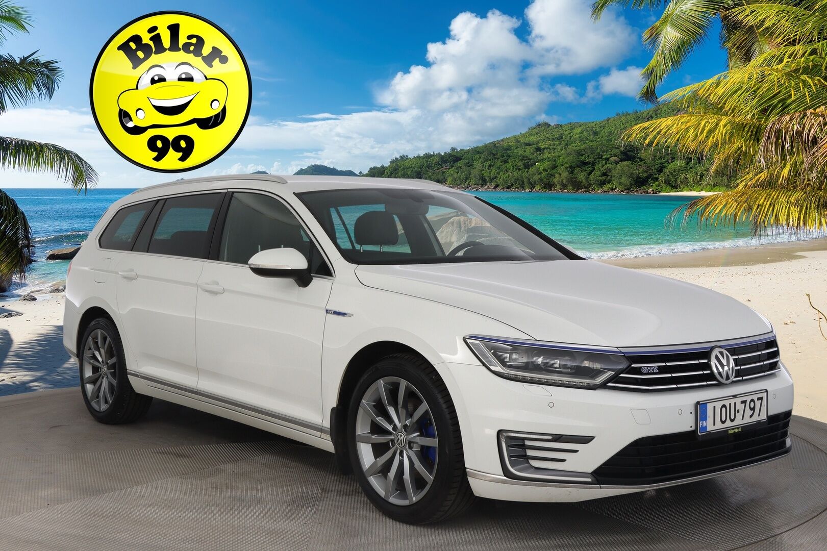 Volkswagen Passat 2016 Passat Variant GTE Plug-In Hybrid* Webasto / Digimittaristo / ACC / P.kamera / Koukku / Navi* - Ergo-Comfort Istuin / Ambient- valaistus / 2x renkaat vanteilla!