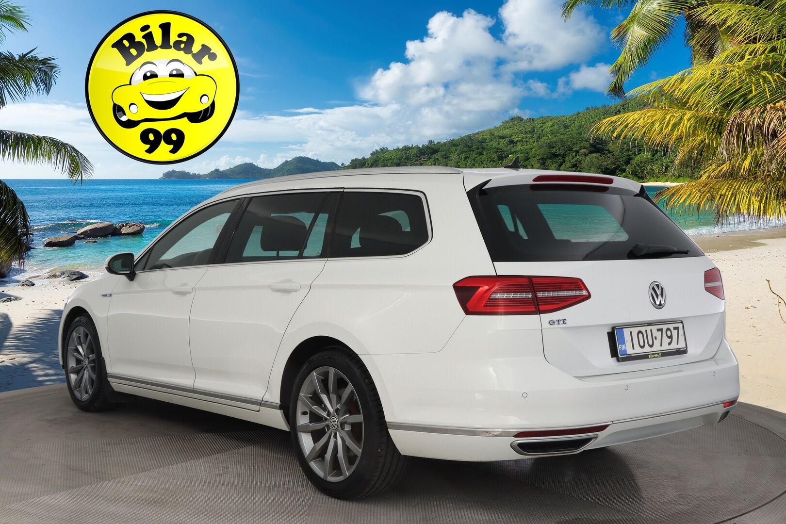 Volkswagen Passat 2016 Passat Variant GTE Plug-In Hybrid* Webasto / Digimittaristo / ACC / P.kamera / Koukku / Navi* - Ergo-Comfort Istuin / Ambient- valaistus / 2x renkaat vanteilla!