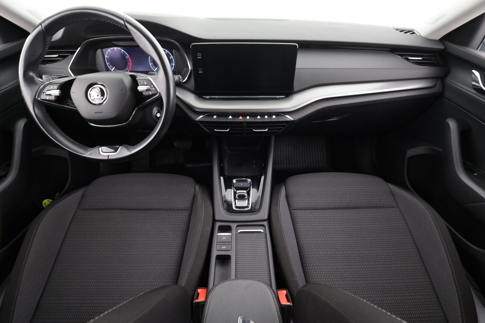 Skoda Octavia 2021 1,5 TSI Ambition eTEC DSG * Webasto / LED / P.tutkat / Digimittaristo / Vakkari / Kaistavahti / Keyless * - 1.om Suomiauto / Kahdet renkaat - HULLU BLACKWEEK KORKOTARJOUS 2,49%