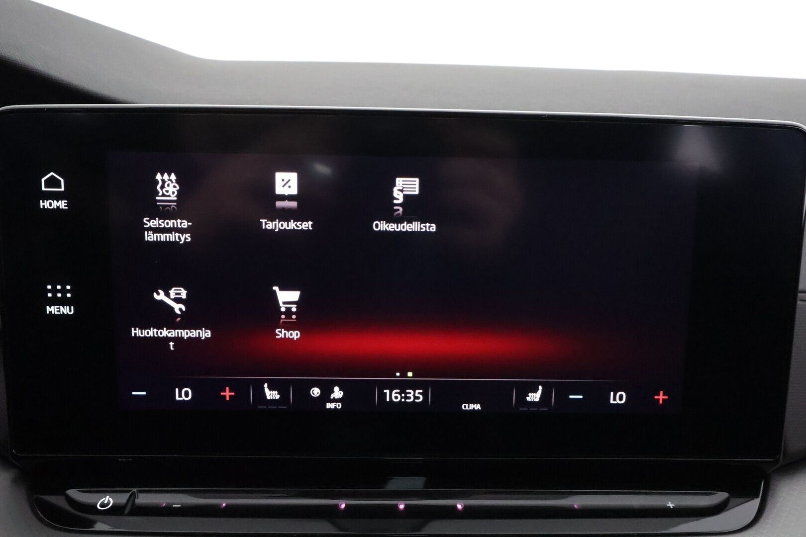 Skoda Octavia 2021 1,5 TSI Ambition eTEC DSG * Webasto / LED / P.tutkat / Digimittaristo / Vakkari / Kaistavahti / Keyless * - 1.om Suomiauto / Kahdet renkaat - HULLU BLACKWEEK KORKOTARJOUS 2,49%