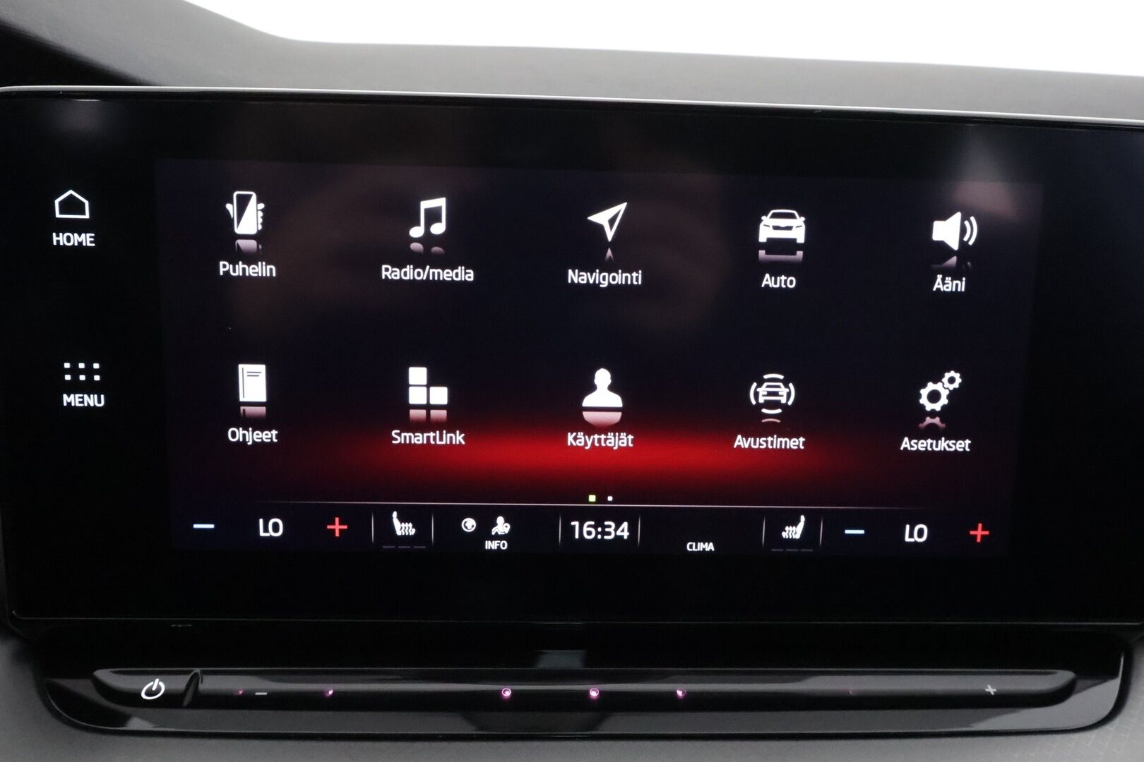 Skoda Octavia 2021 1,5 TSI Ambition eTEC DSG * Webasto / LED / P.tutkat / Digimittaristo / Vakkari / Kaistavahti / Keyless * - 1.om Suomiauto / Kahdet renkaat + Vanteet / Juuri huolettu!