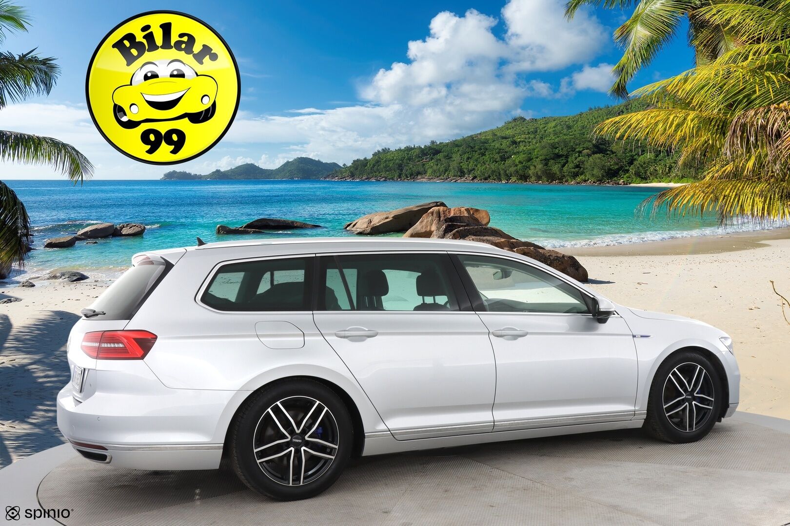 Volkswagen Passat 2016 Variant GTE Plug-In Hybrid 160 kW DSG / Panorama katto / 360 kamerat / Navi / Vetokoukku /*- YritysOutlet - Myydään vain yrityksille -*