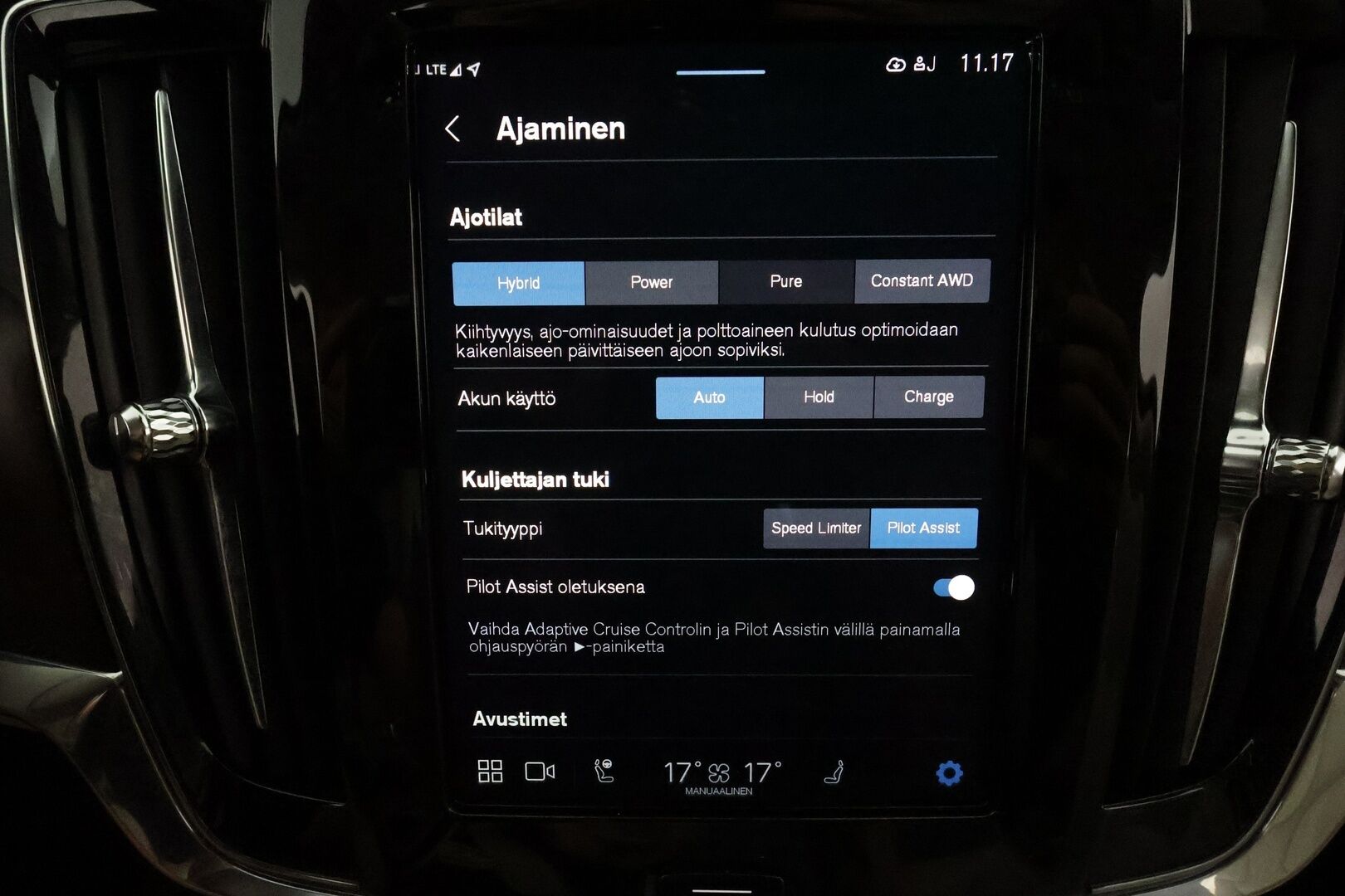 Volvo V90 2022 T6 TwE AWD Business Inscription aut **Webasto / Koukku / Adapt.Vakkari / Full-LED / P.kamera / Sporttinahat Muistilla** - 3,99 % KORKOTARJOUS TÄHÄN AUTOON - 1-om Suomi-auto / Akku kuntotarkastettu / 2x Latauskaapelit / Kahdet Renkaat / Merkkihuollettu!