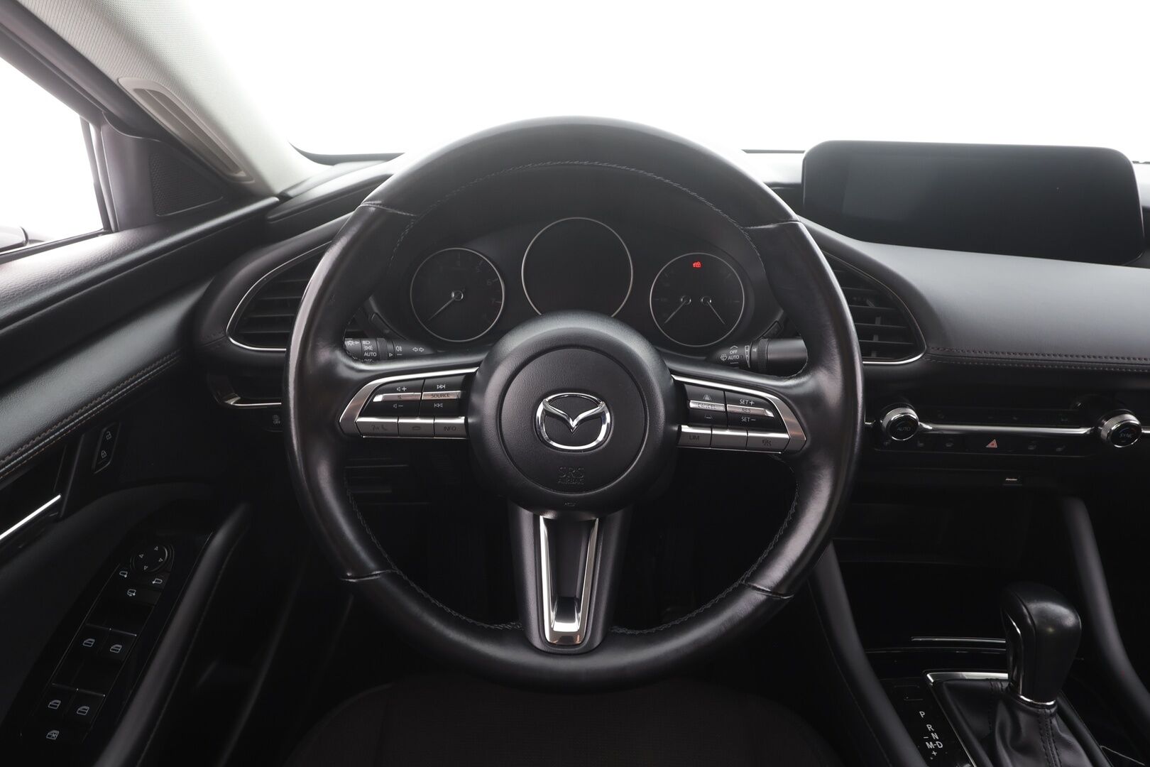 Mazda Mazda3 2021 Sedan 2,0 (186hv) M Hybrid Skyactiv-X Vision Plus AT - | HUD | ACC | P.Kamera | LED | Lohkolämmitin | Kaistavahti | Navi | Katveavustin | 1-om Suomi-auto | Kahdet renkaat aluvanteilla |