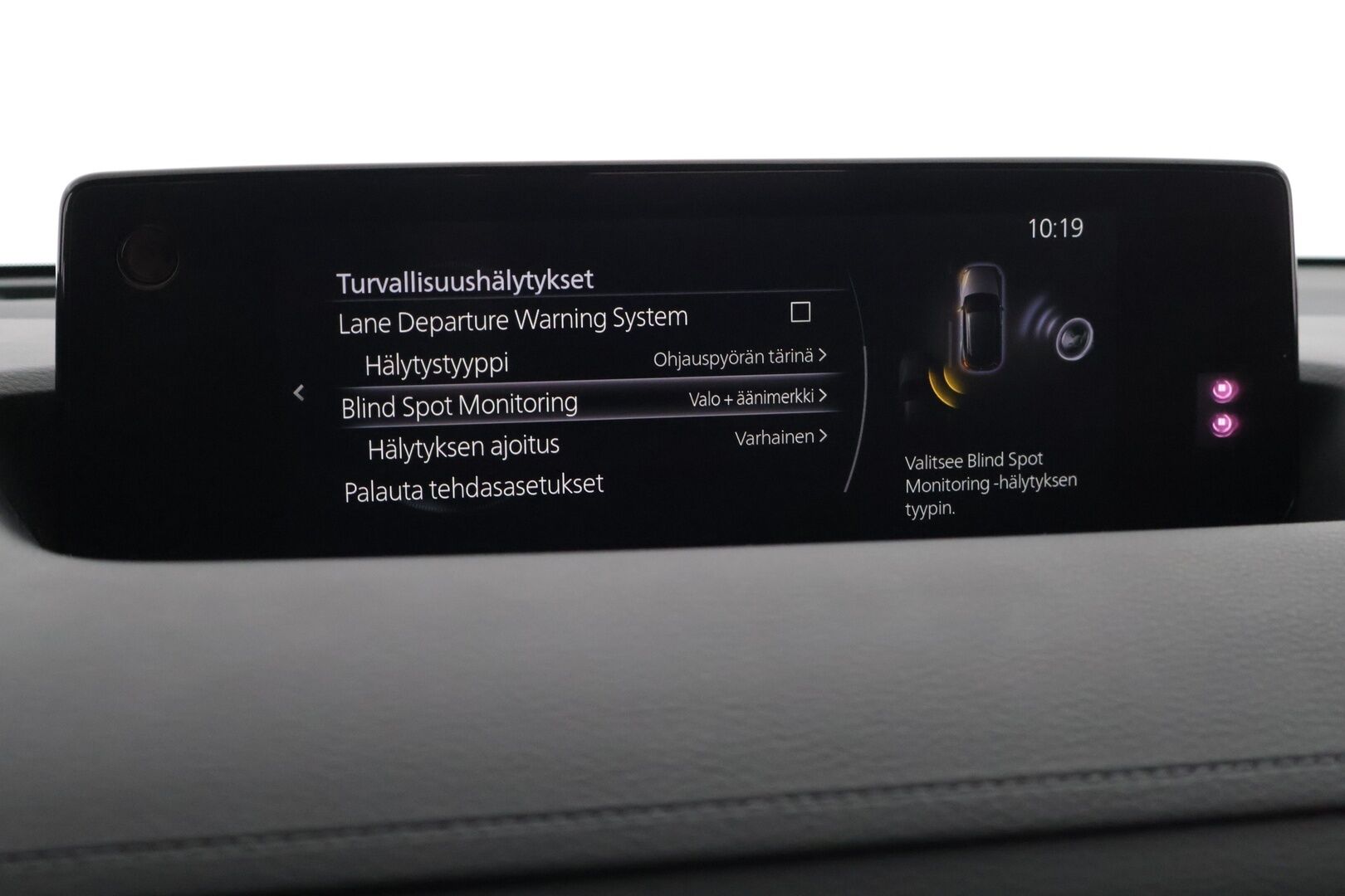 Mazda MX-30 2021 35,5 kWh e-Skyactiv Luxury * HUD / Bose / Keyless. /  360 P-Kamera / ACC / Kaistavahti / Sähköpenkki muistilla* - Huollot on ajantasalla / Renkaat ajokuntoiset / Juuri katsastettu * - Osta nyt, maksa vasta ensi vuonna